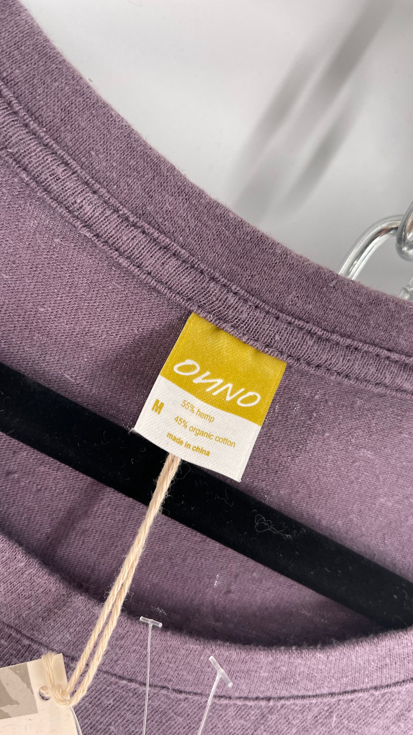 ONNO 55% Hemp 45% Organic Cotton T Shirt with Tags (Medium)
