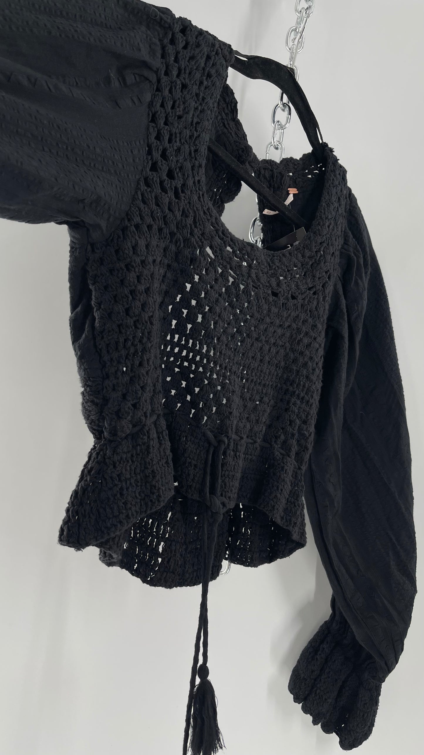 Free People Black ‘Megan’ Woven Macrame Crochet Cropped Blouse with Balloon Sleeves and Flared Cuffs (XS)