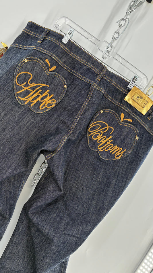 Deadstock Vintage Iconic APPLE BOTTOM JEANS with Apple Pockets and Embroidered Lettering (24)