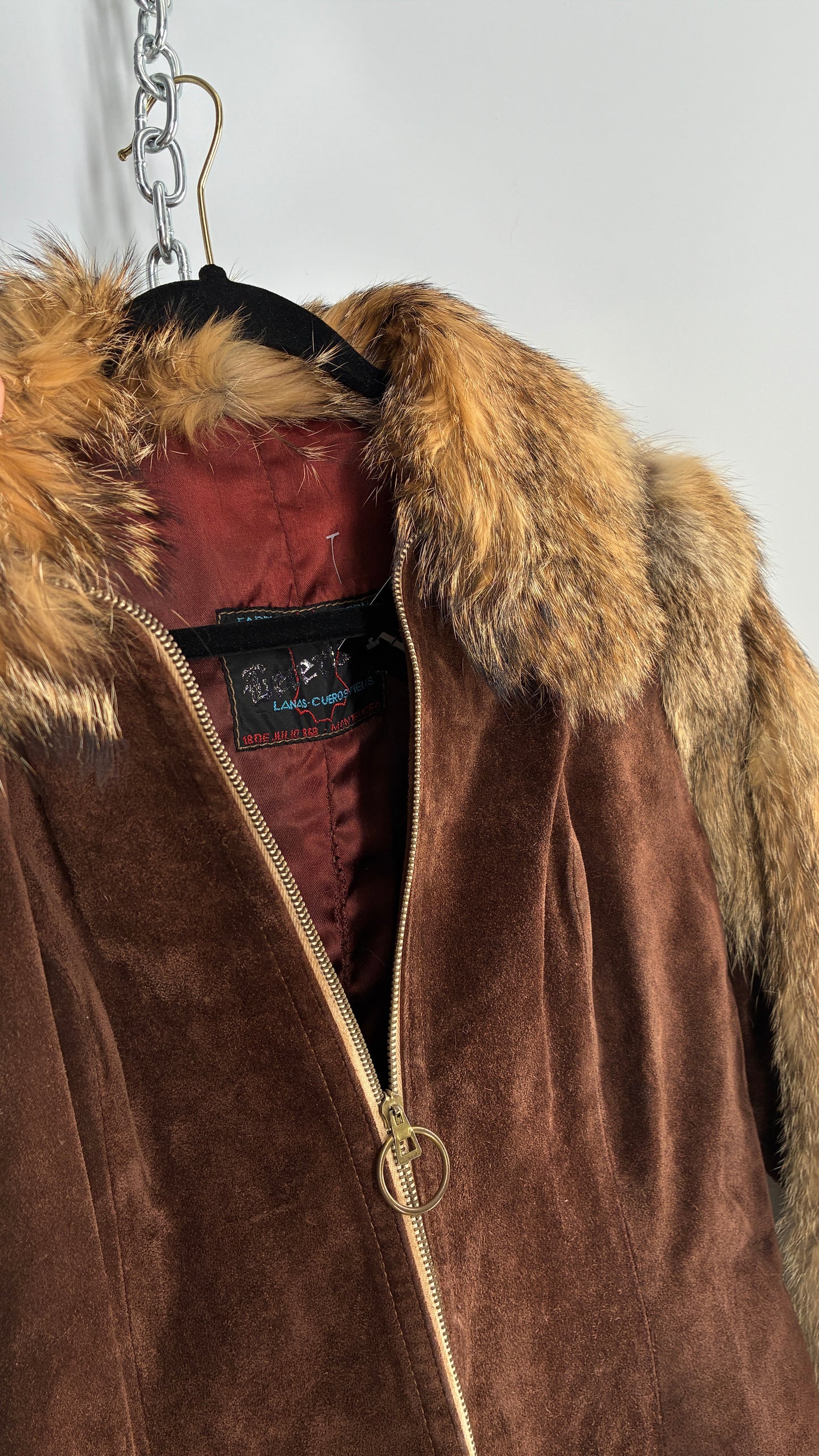 Vintage Cederland 1970s Genuine Suede Leather Coat with Fur Pockets, Sleeves, and Collar (44)