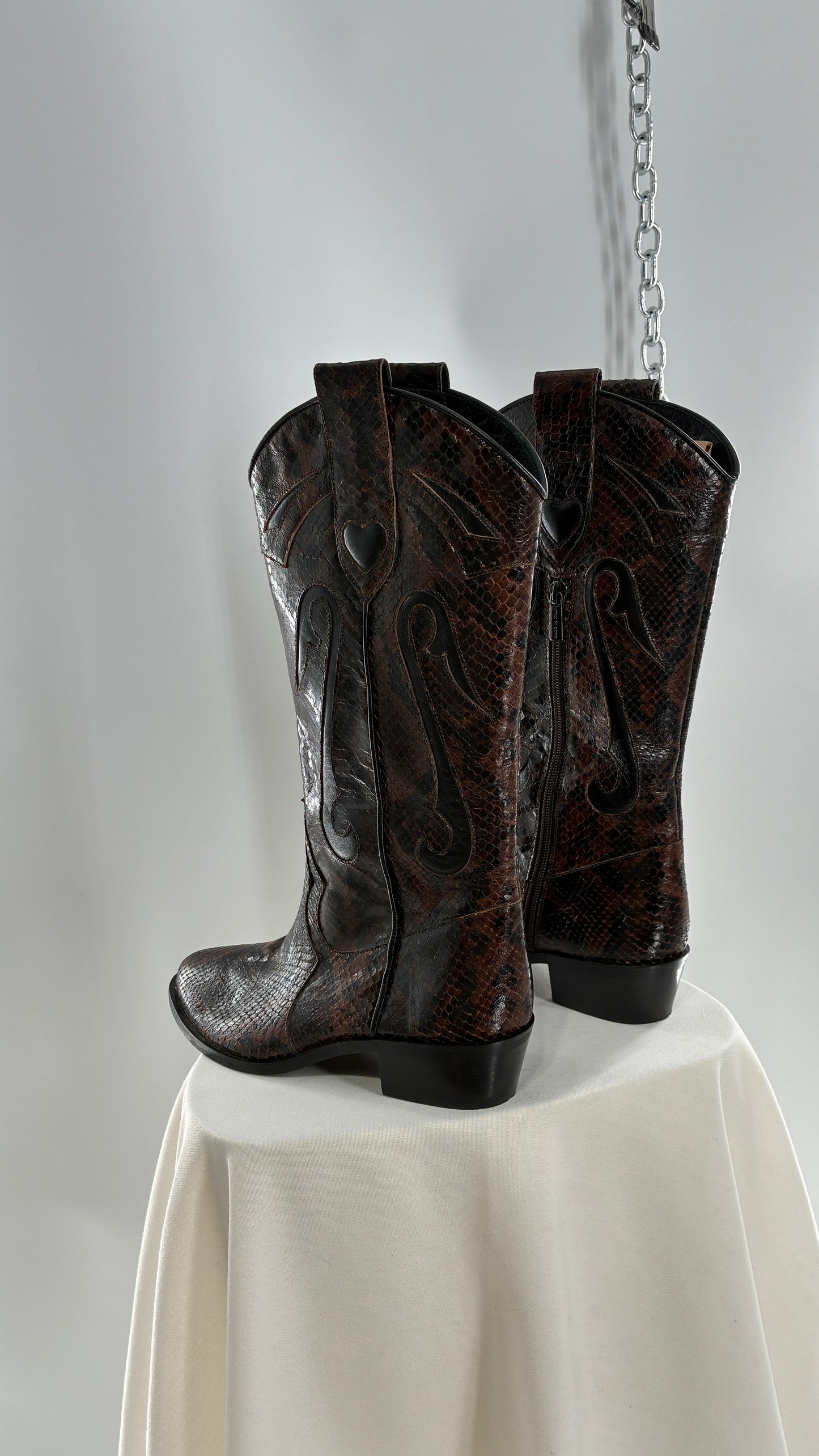 Vintage LABLANC Snakeskin Cowboy Boots with Hearts Made in Italy (36)