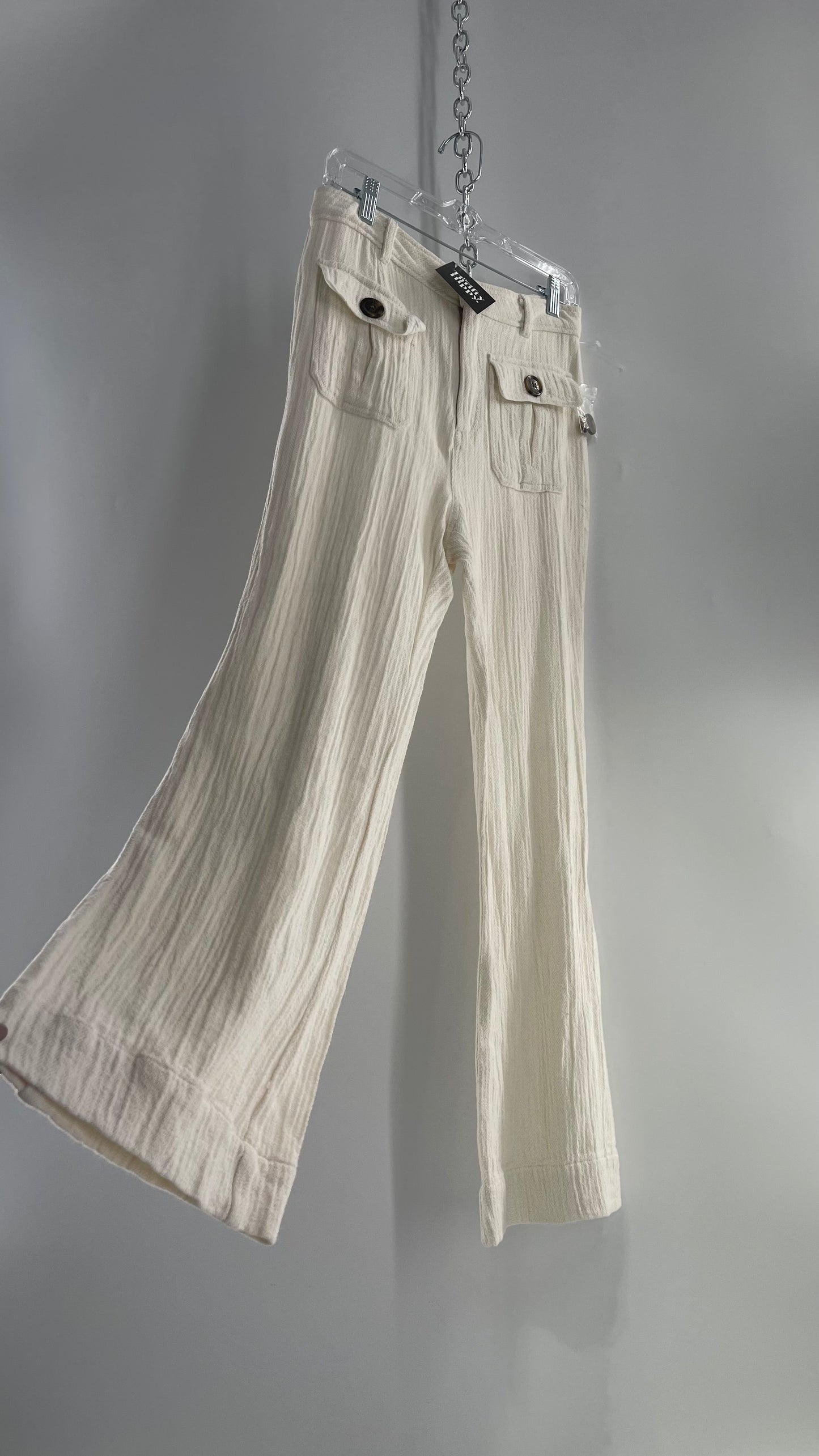 Free People White 55% Linen 45% Cotton Crimped Kickflare with Double Pockets and Brown Tropical Style Button (8)