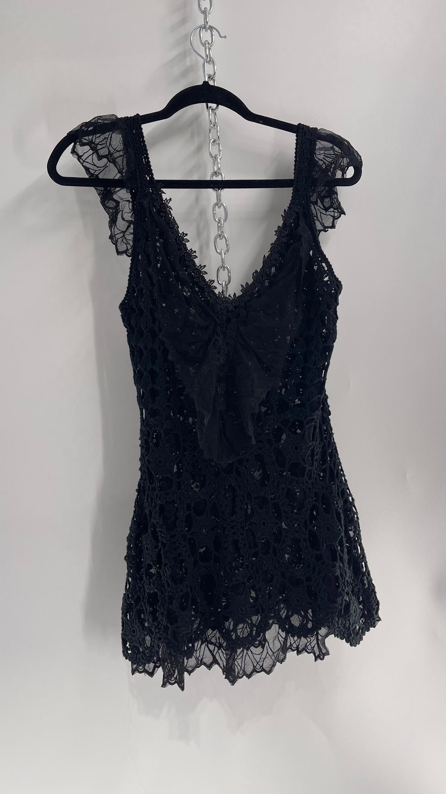 Vintage 1990s Boston Proper Black Crochet Long Tank with Lace Underlay and Ruffle Bust (Medium)