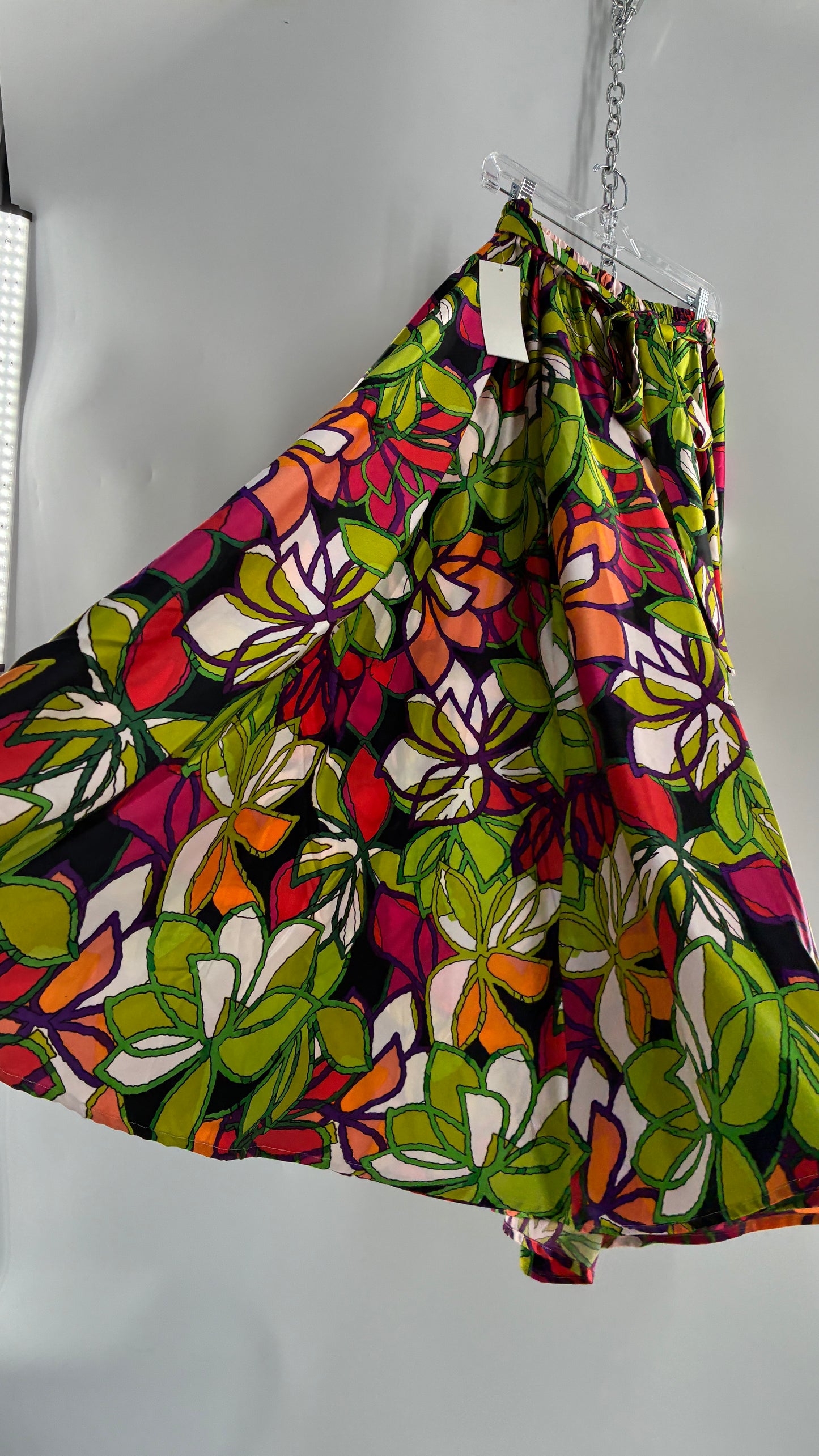 DEJA BLEU Tropical Vibrant Voluminous Maxi Skirt with Tags Attached (Large)