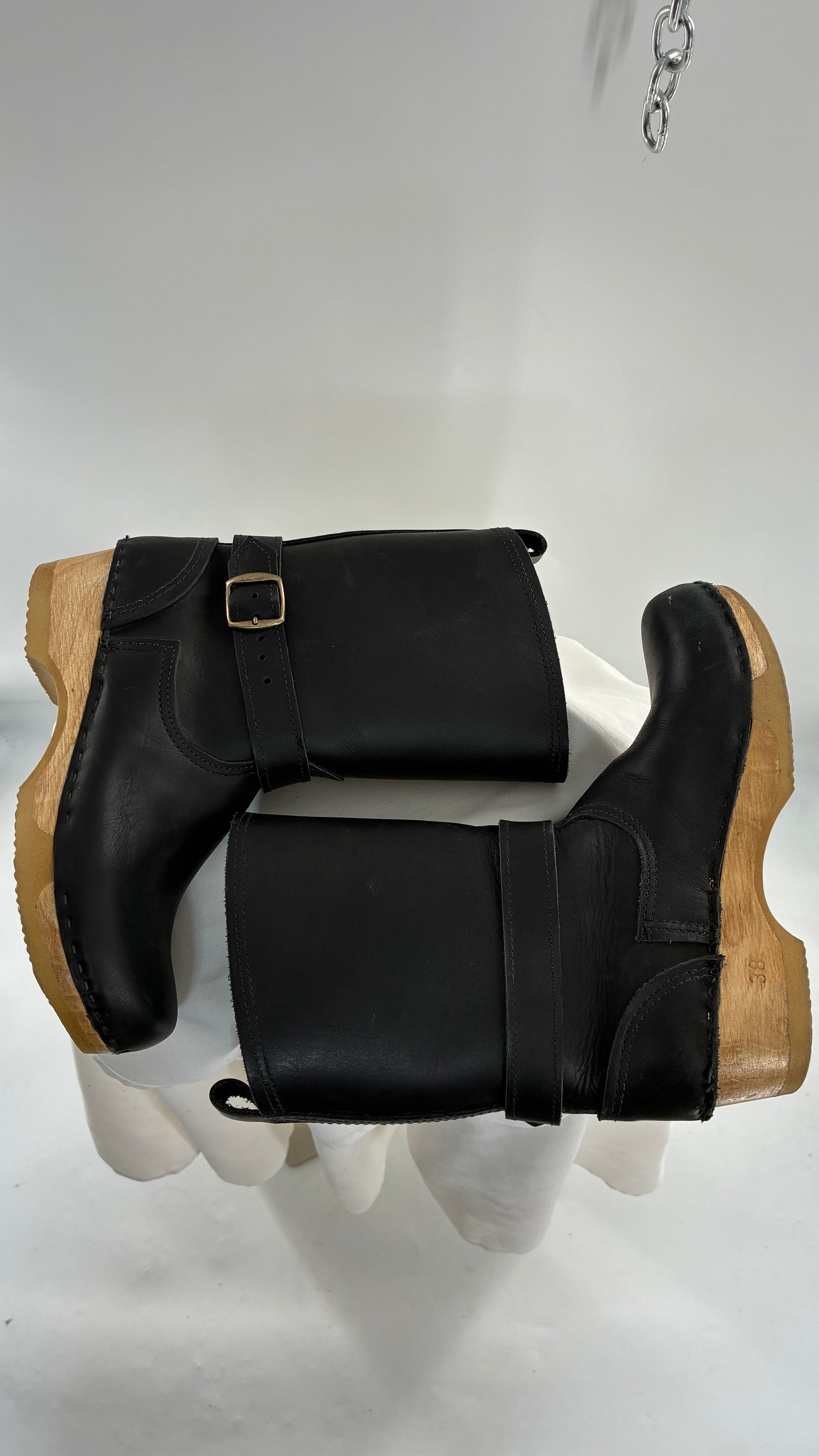 Vintage SVEN Swedish Thick Leather Black Clog Boots with Wooden Sole (38)