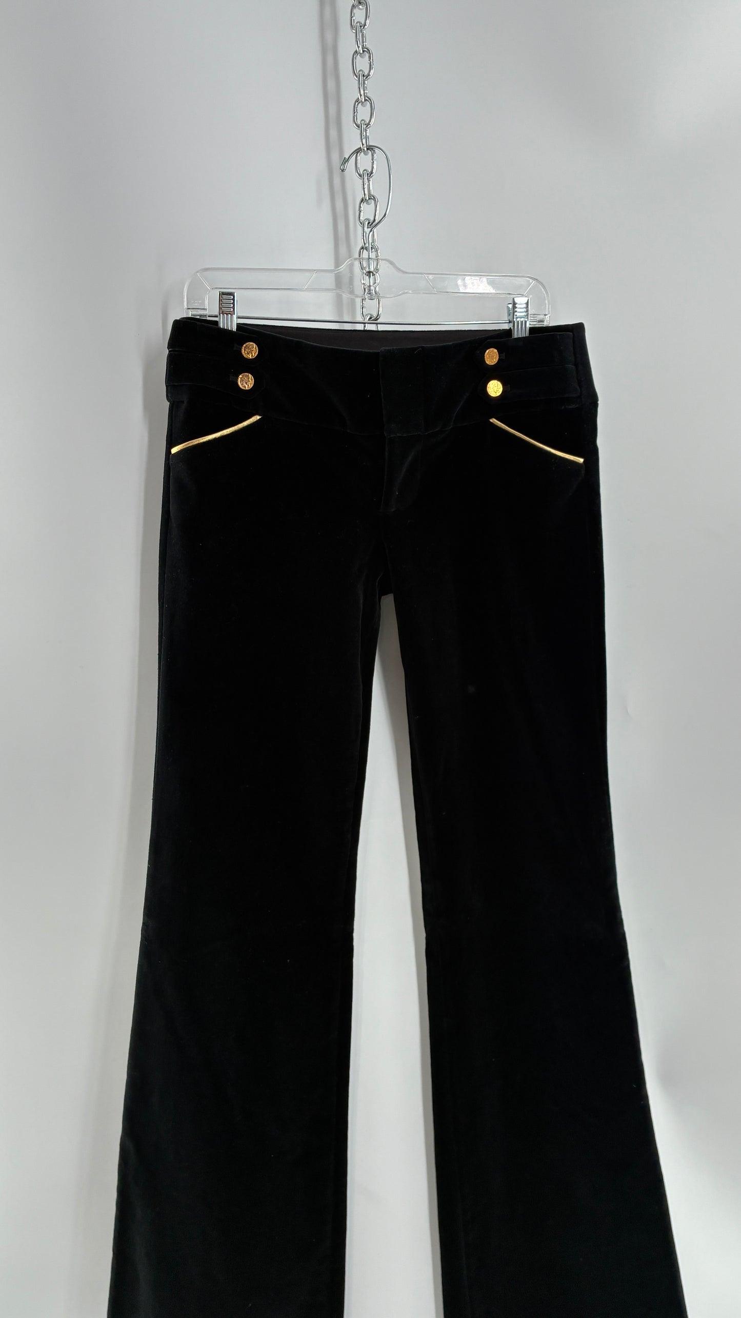 Vintage Alice + Olivia Thick Black Velour Low Rise Kickflare Pants with Thick Waistband with Gold Coin Detailing (6)