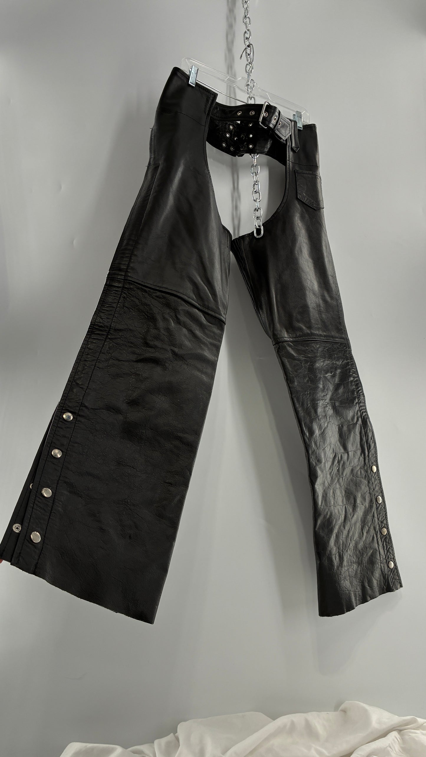 Vintage Xelement Black Genuine Leather Motorcycle Chaps with Side Zipper and Button Closure (34)