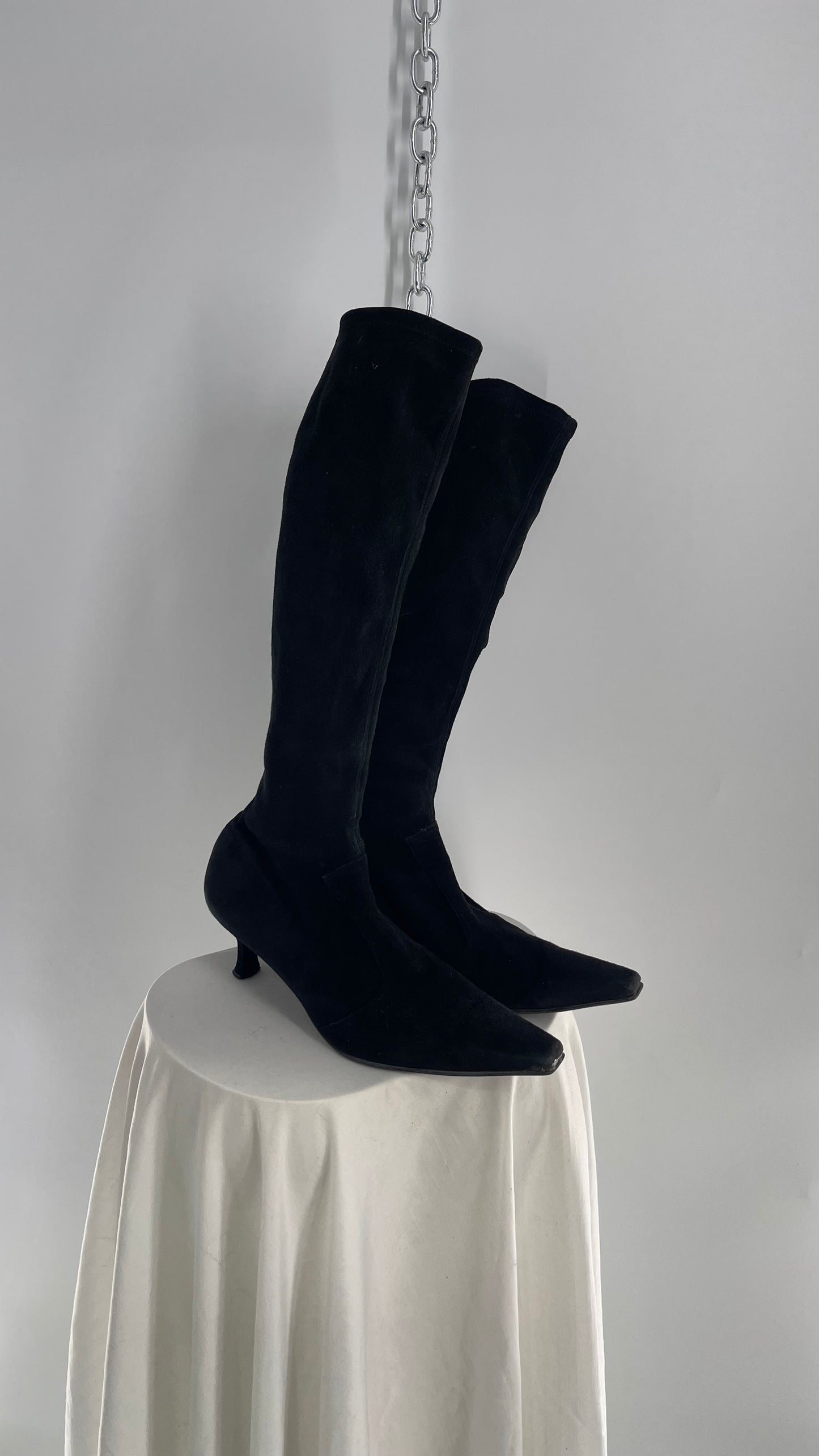 Vintage 1990s Stuart Weizmann Black Suede Leather Kitten Heel Pointed Toe Knee Highs (8.5)