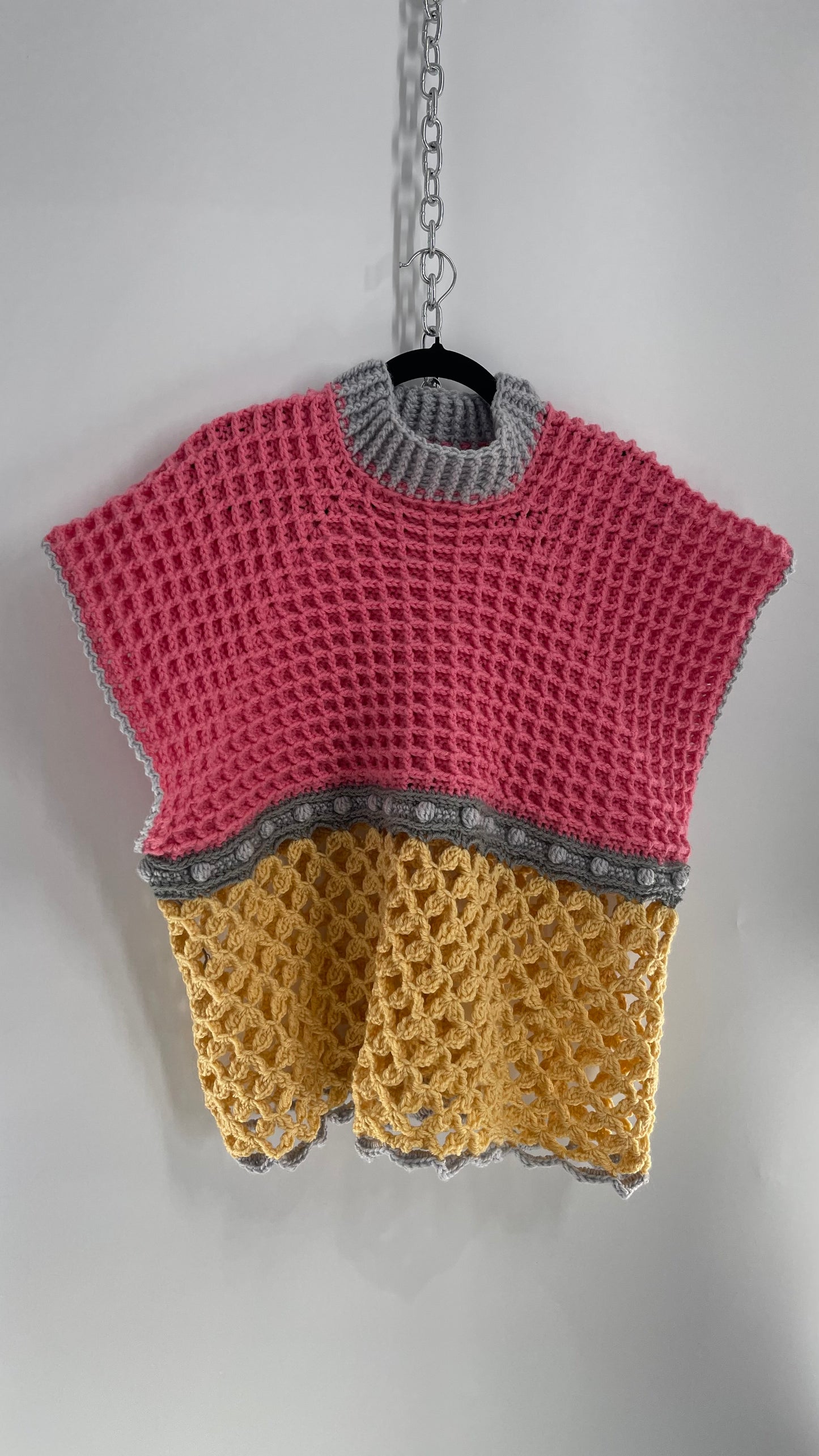 Vintage Thick, Hand Knit Sleeveless Turtleneck Sweater (L/XL)