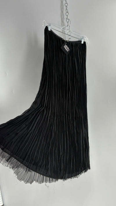 Vintage WORTHINGTON Black Crimped Skirt (S/M)