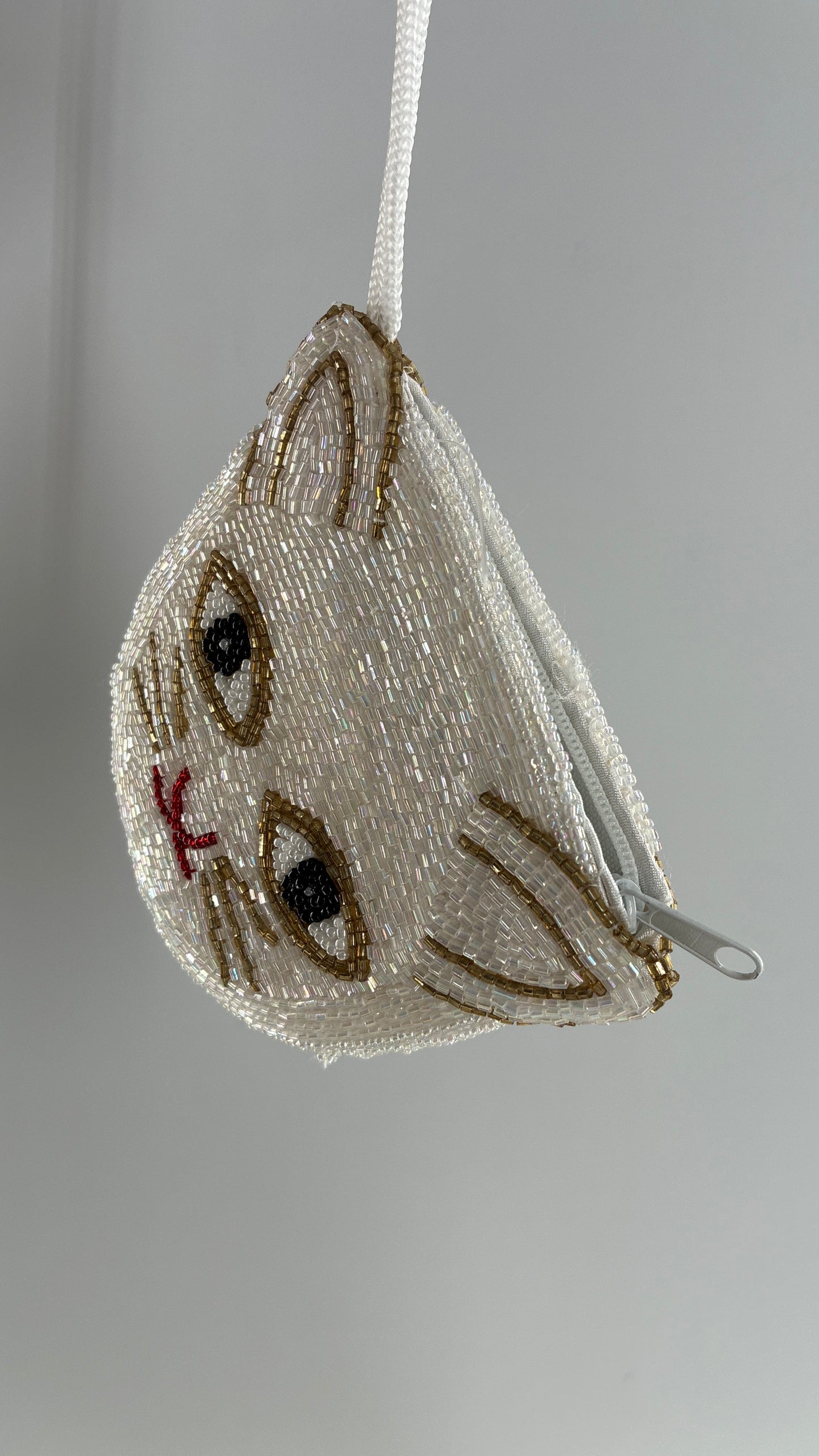 Vintage Beaded White Cat Head Coin Pouch
