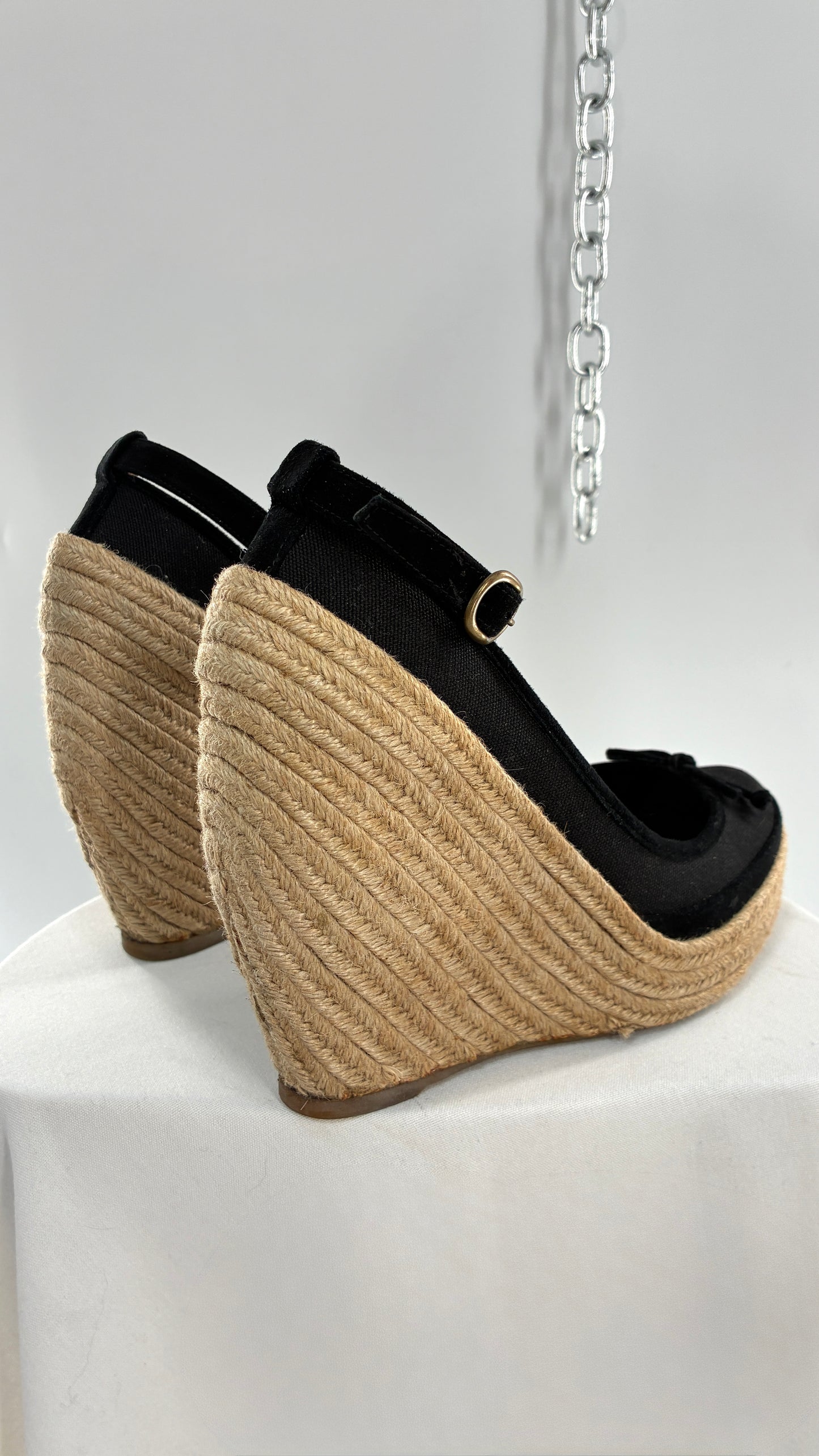 Vintage BCBG MAXAZRIA Black Ballet Wicker Wedge Heels Made in Spain (7)