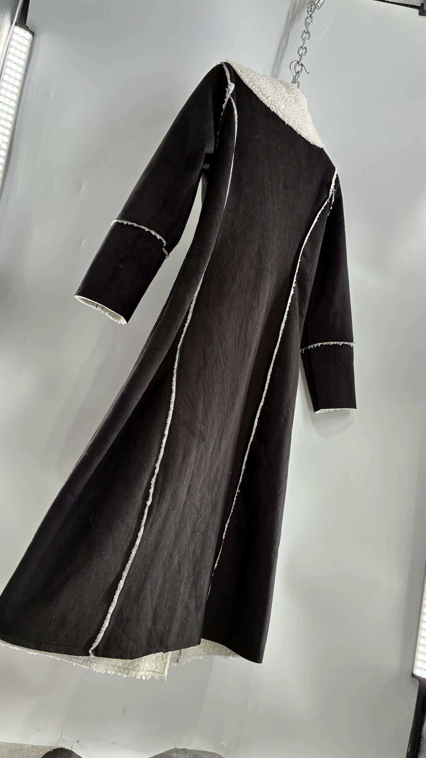 Vintage Black Vegan Suede Coat with Sherpa Lining (Medium)