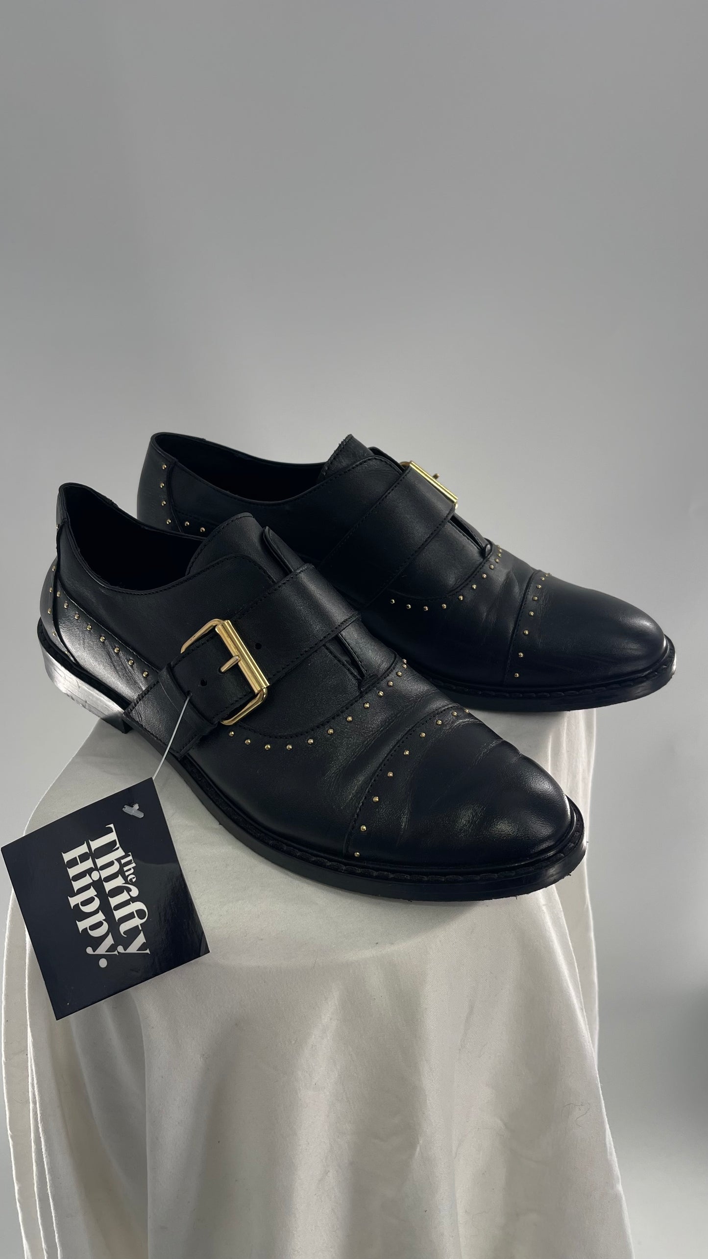 Vintage COSMOPARIS Black Leather Side Buckle Oxford with Gold Stud Details (39)