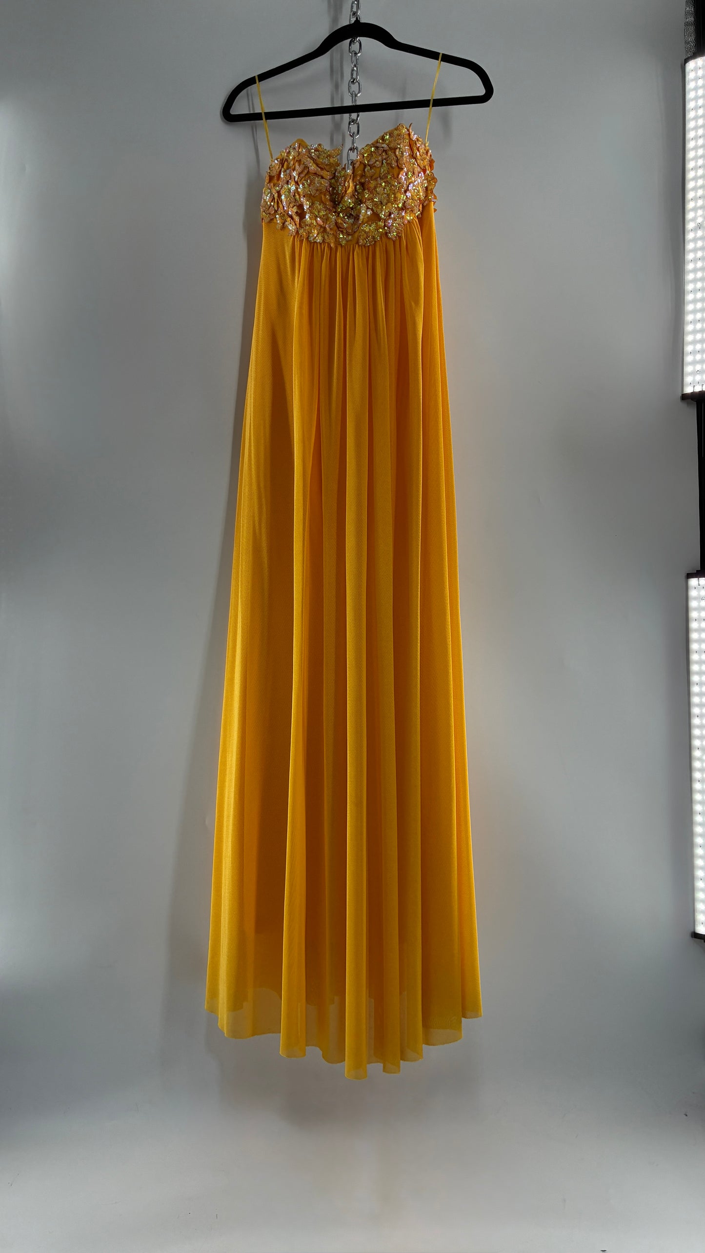 Vintage JAN’S BOUTIQUE Yellow Gown with Iridescent Sequin Appliqué Corseted Bust (6)