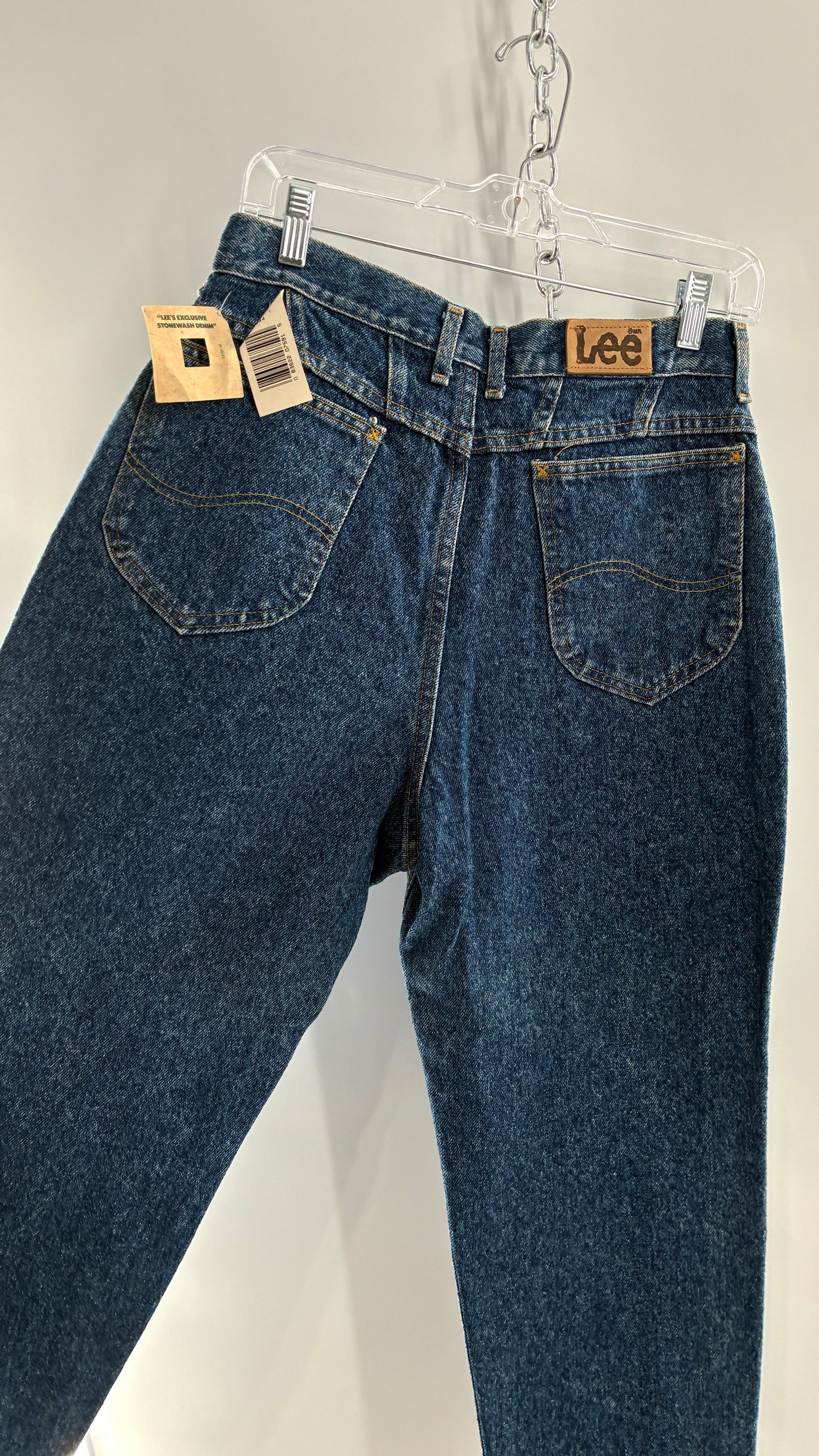 Deadstock Vintage 1980s Lee Stone Wash Mom Jean (12P)