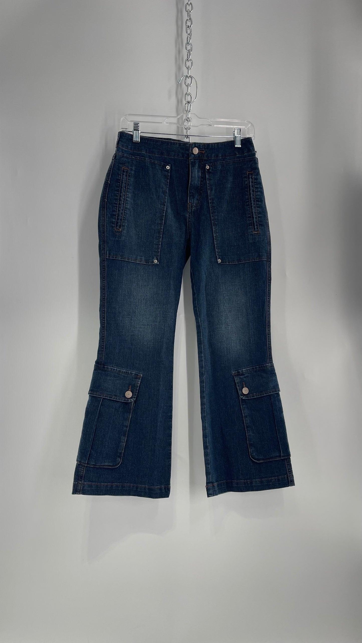 BDG Urban Outfitters Medium Wash Denim/Jeans with Pockets and Lace Up Back Detail (27)