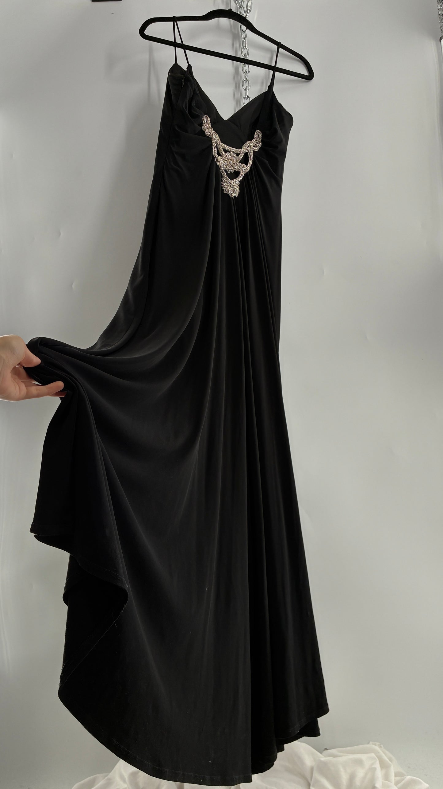 Vintage JS COLLECTION Black Full Length Gown with Jeweled Appliqué and Pleated Back (12)