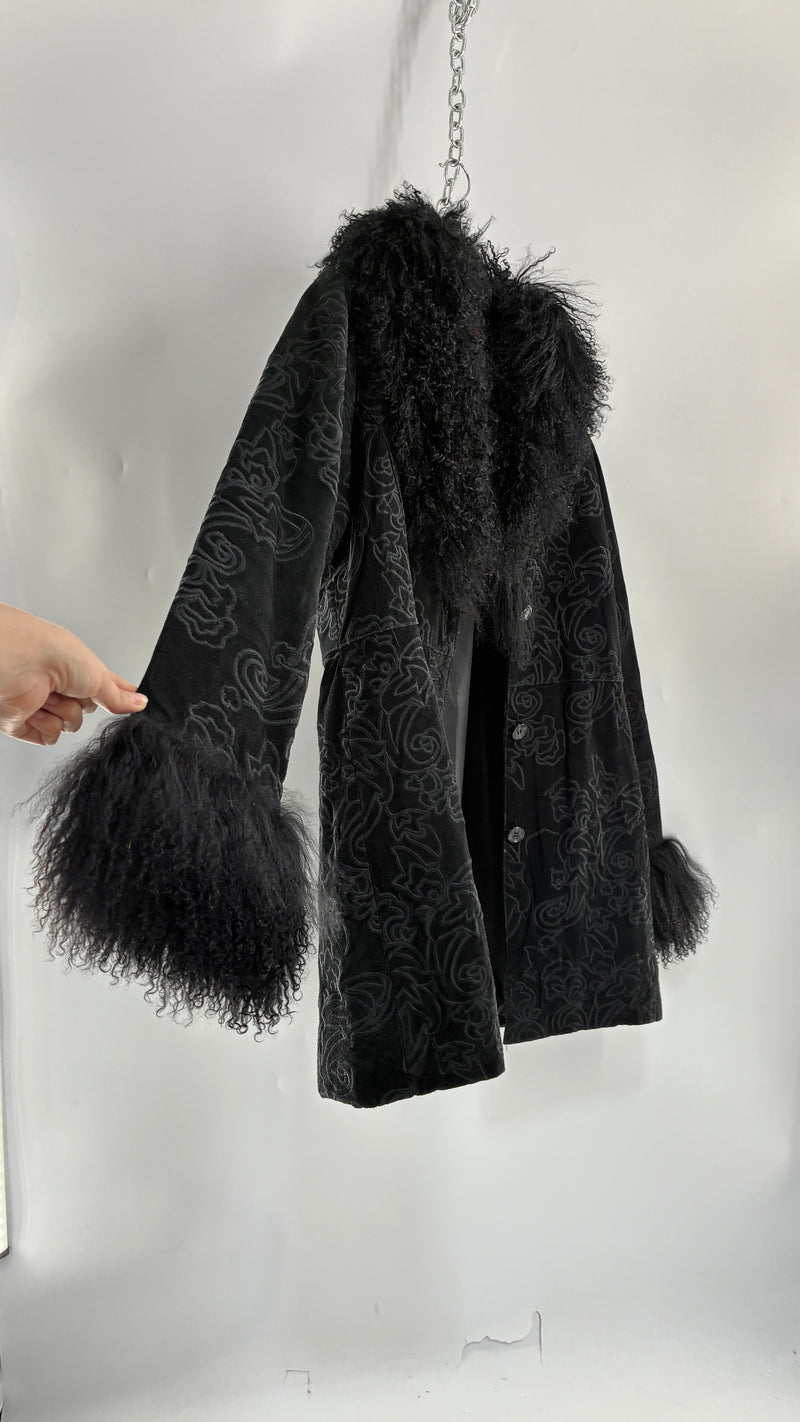 Vintage PHASE TWO Embroidered Black Genuine Suede Leather Coat with Mongolian Fur Collar and Cuffs (XXL)