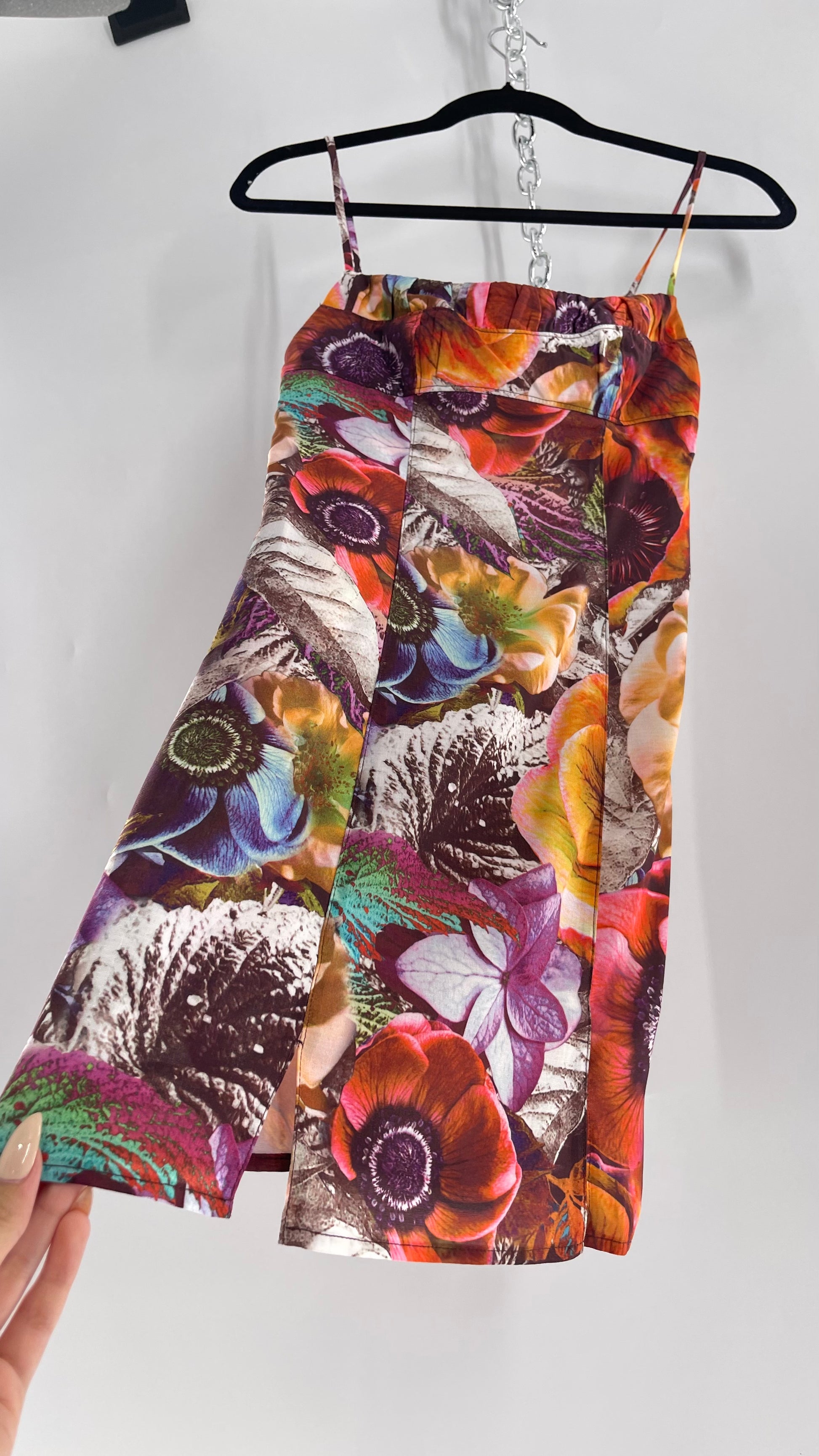 urban outfitters mini dress UO Urban Outfitters Elaine Floral Off-The-Shoulder Mini Dress Size 4