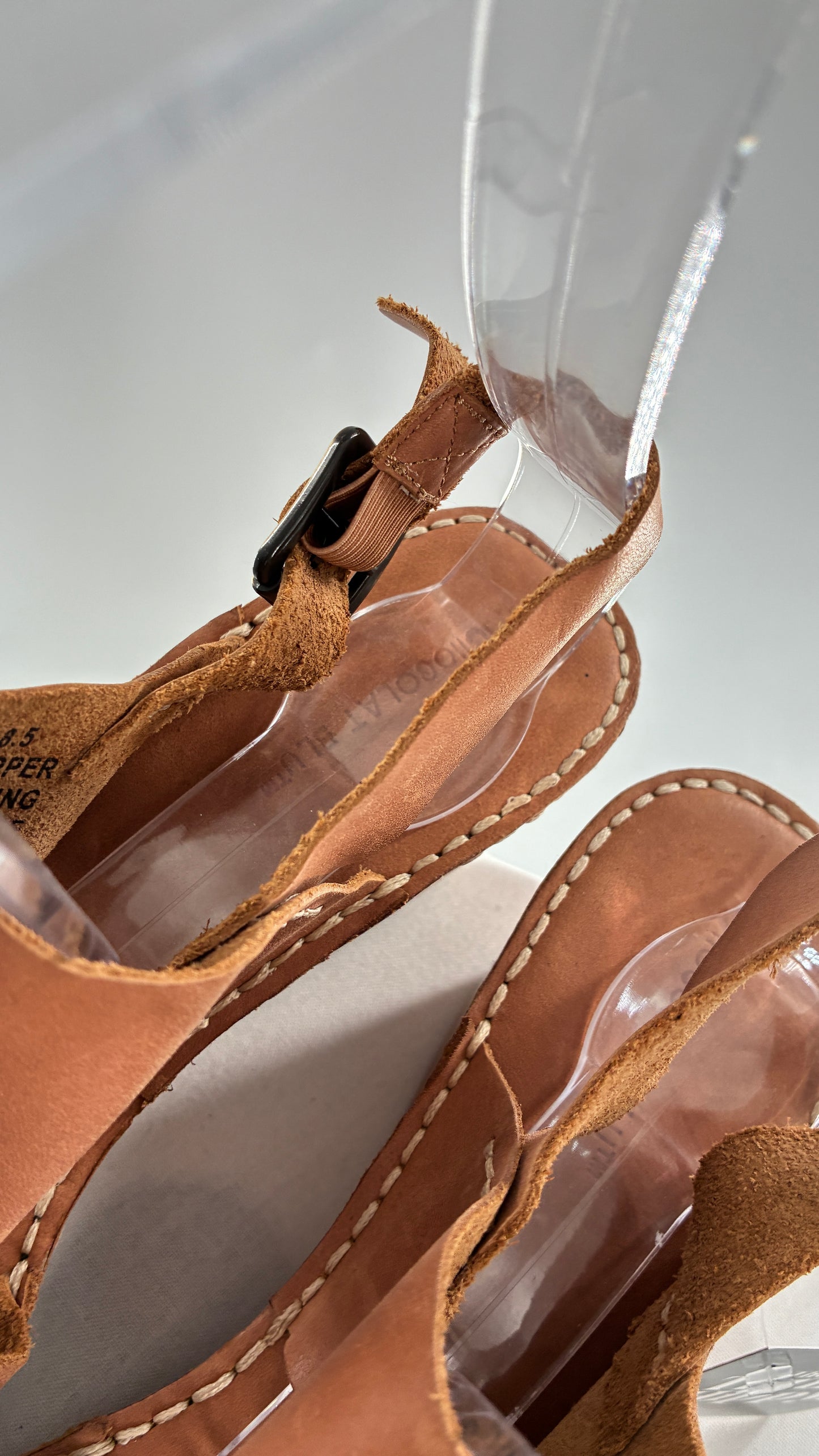 Chocolat Blu Tan Genuine Leather Wedge Platform Sandals (8.5)