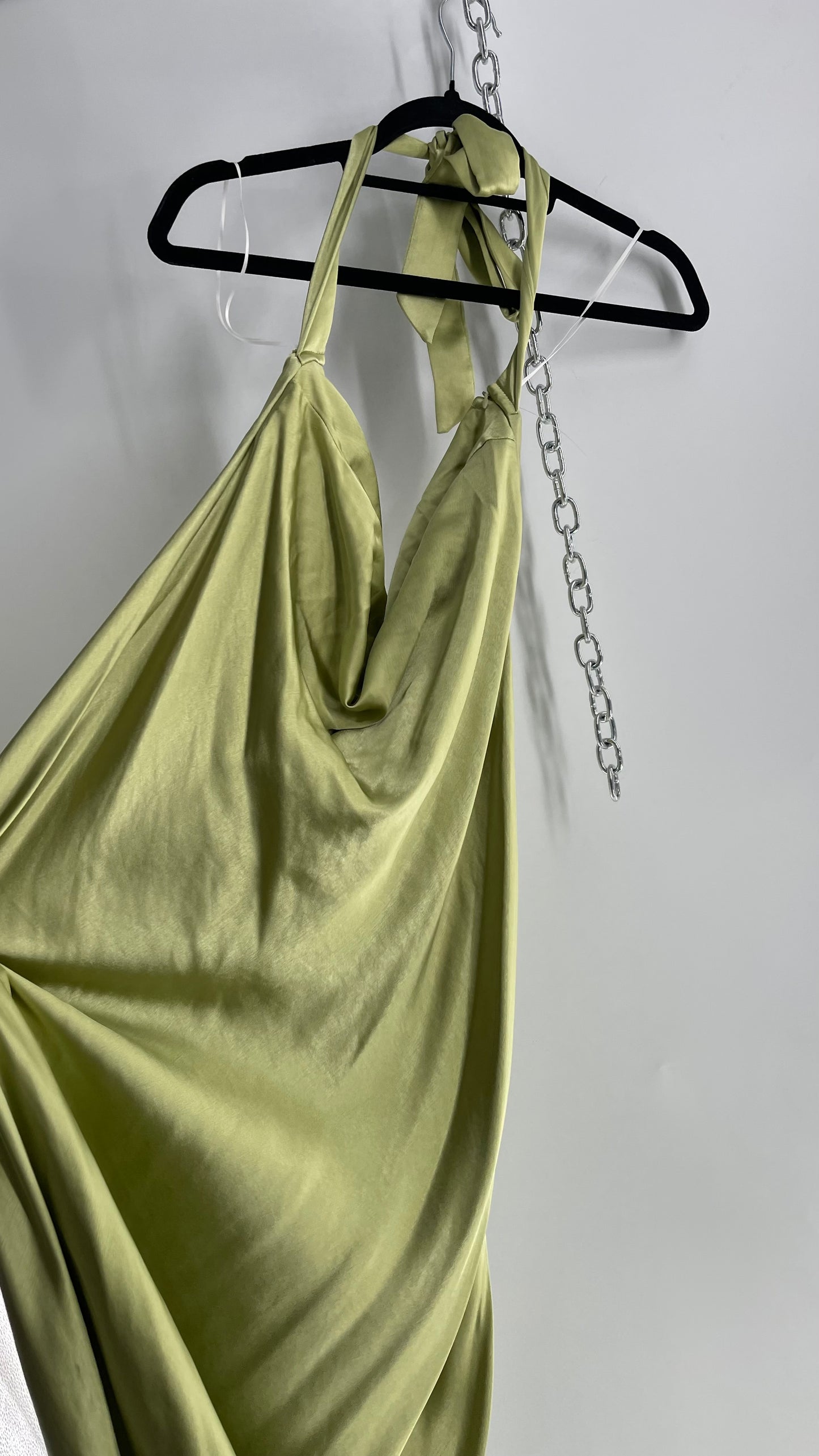 Princess Polly Green Silky Shiny Full Length Gown with Tags Attached (12)