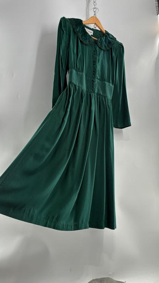 Vintage 1960s LG Star Forest Green Button Front, Velvet Collar Gown (10)