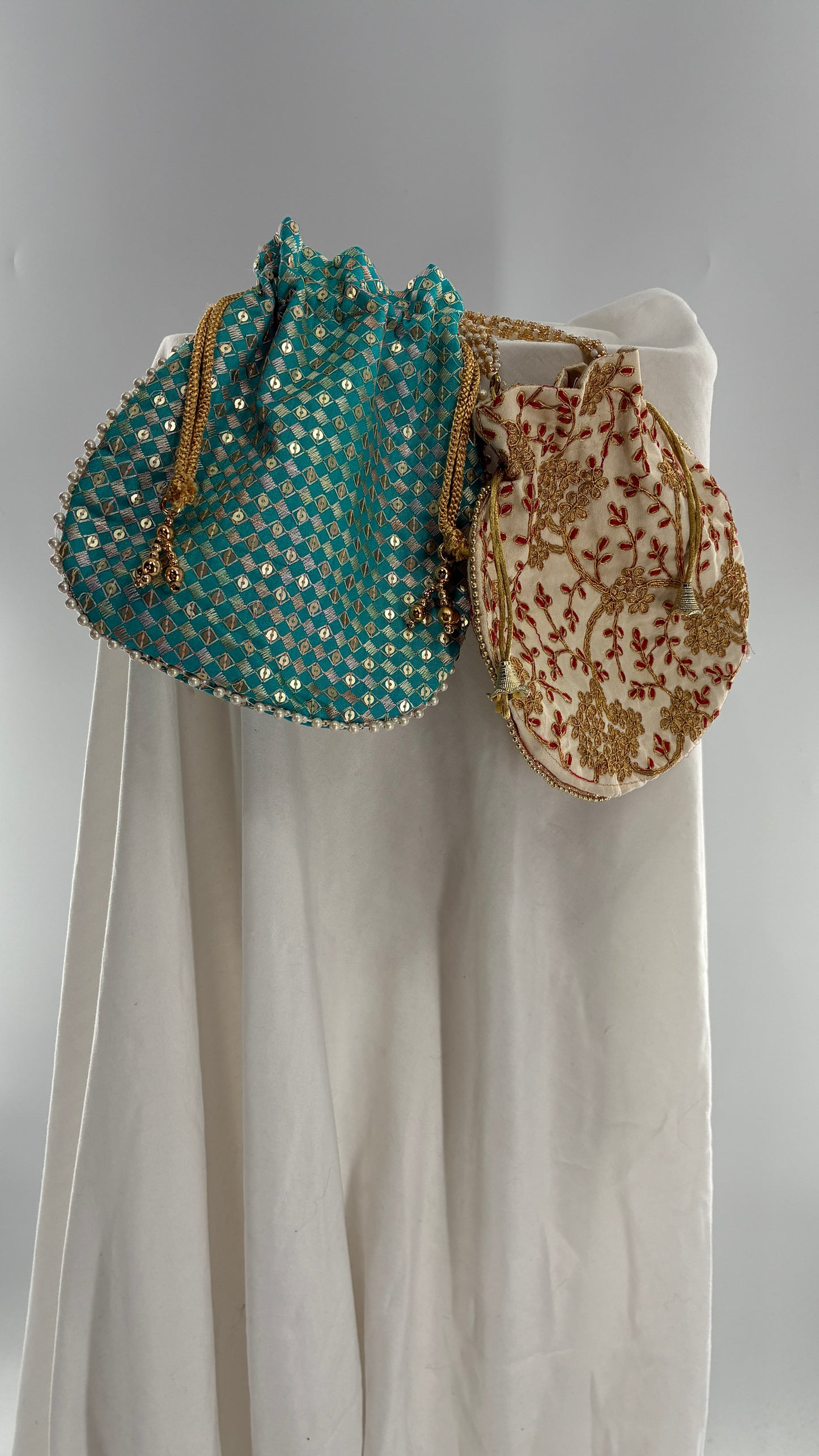 Vintage Beaded Wristlet Purse 2 Pc Set