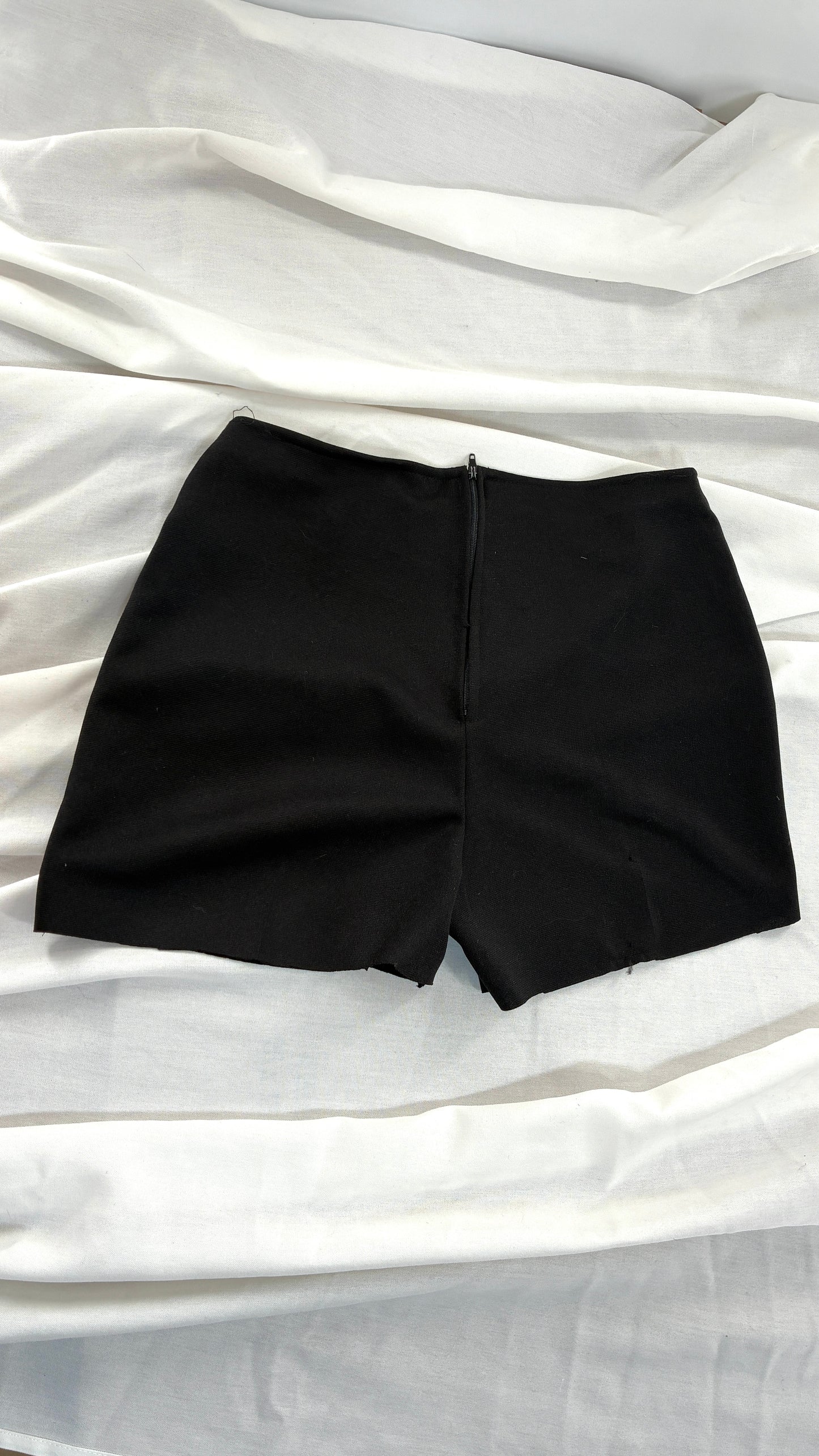 Vintage JOE BENBASSET Cut Off Micro Short with Silver Buckle (Small)