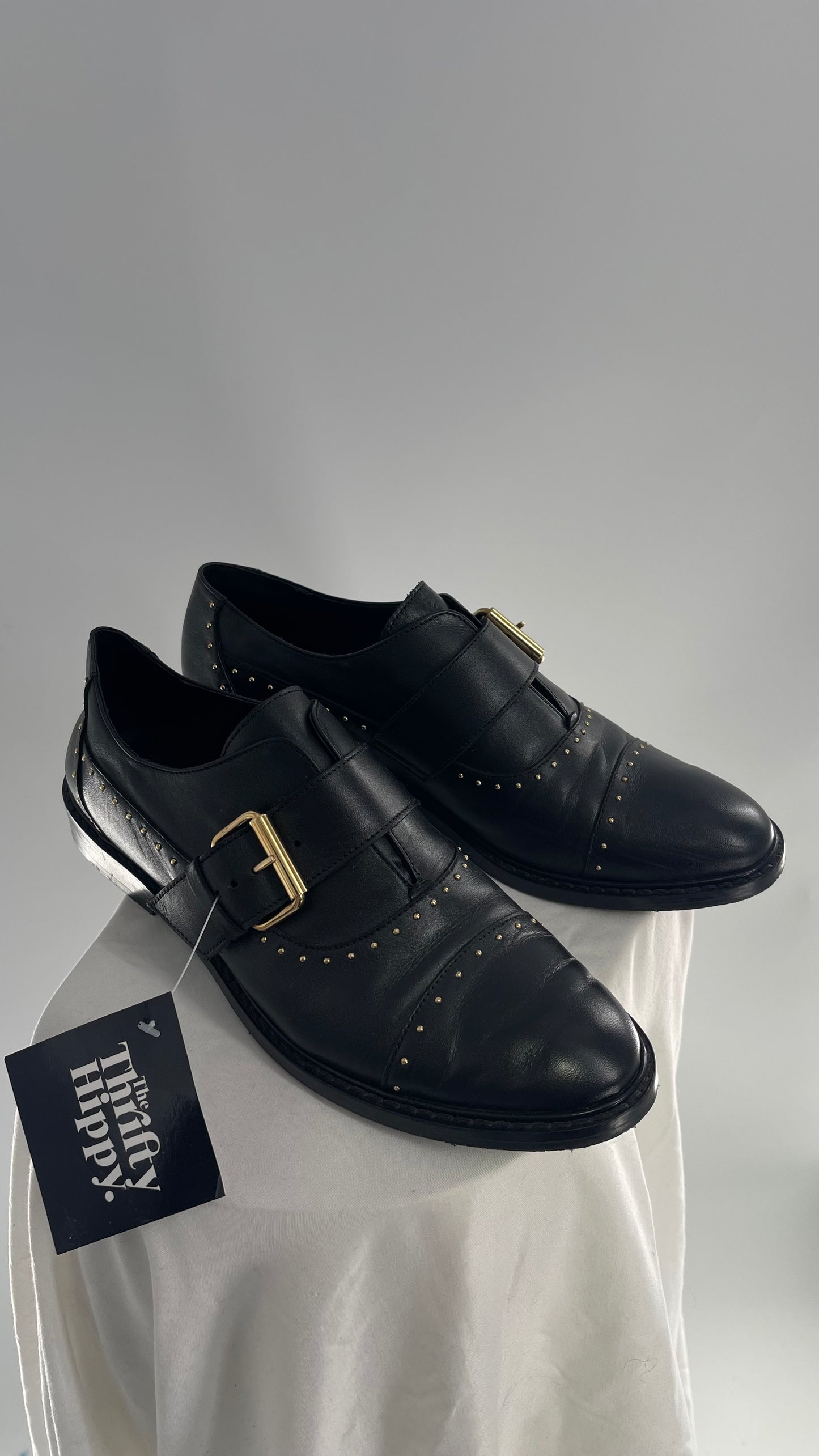 Vintage COSMOPARIS Black Leather Side Buckle Oxford with Gold Stud Details (39)