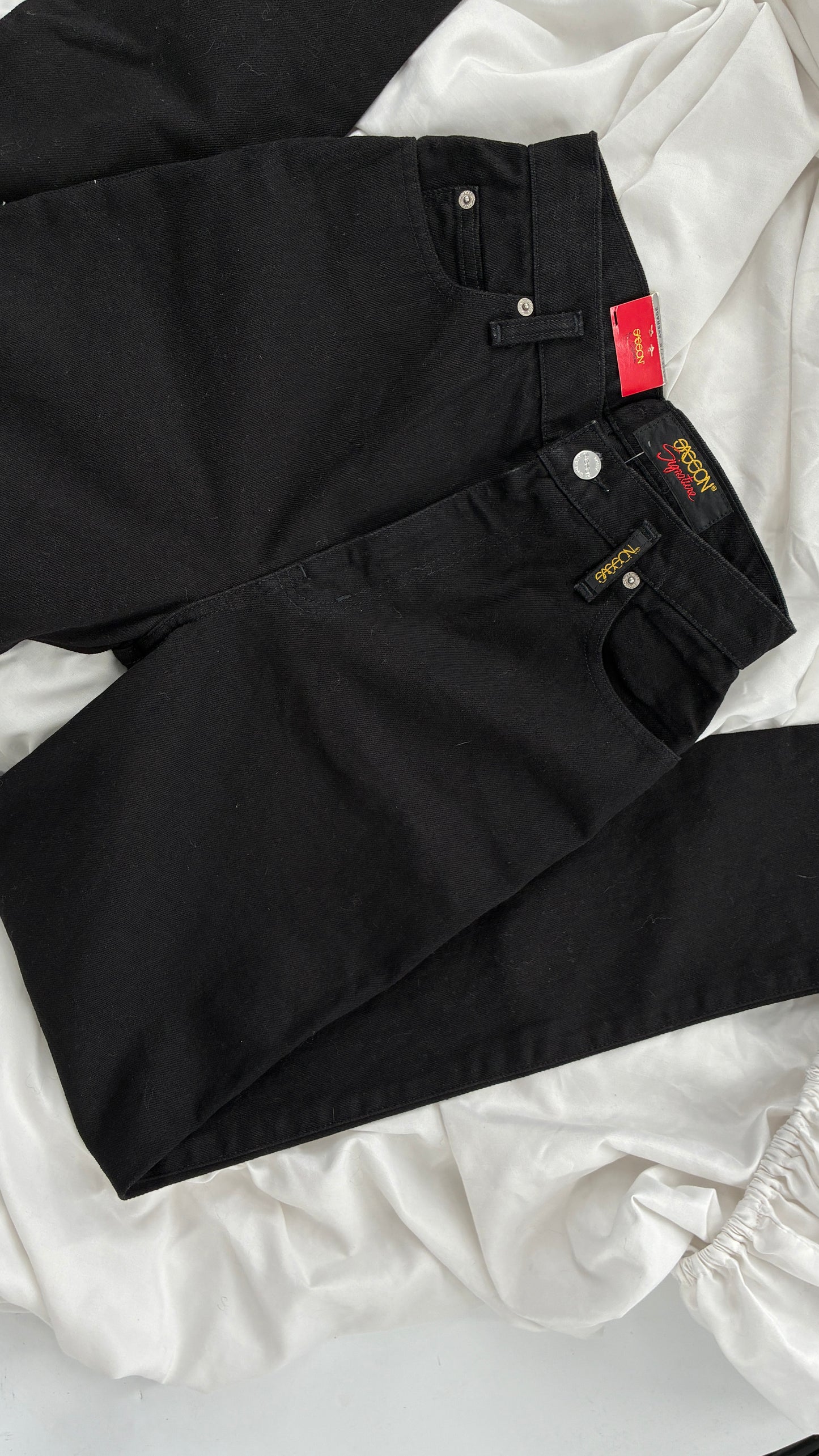 Deadstock Vintage 1980s SASSON Black High Waisted Mom Jean (7/8)