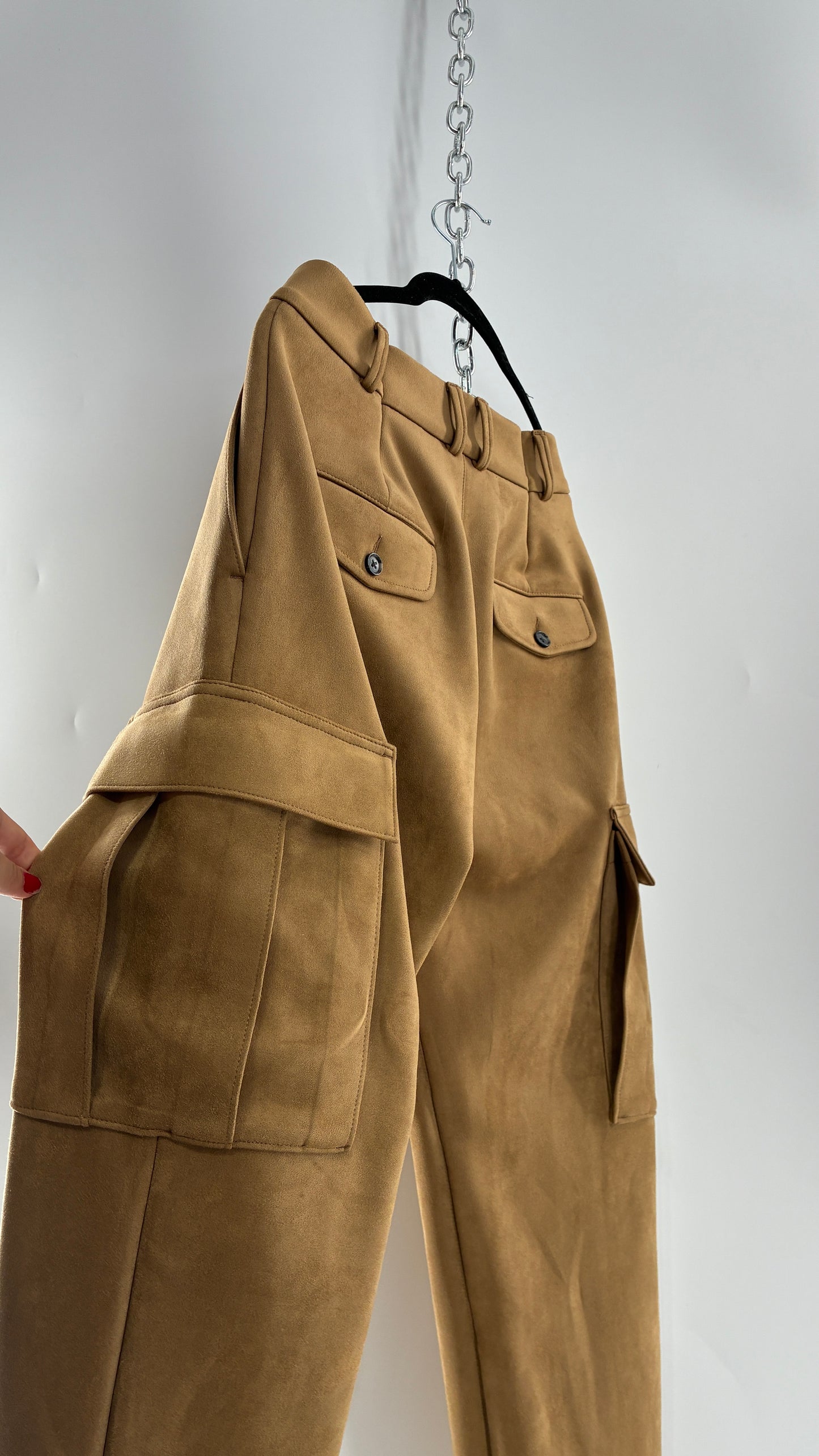 BANANA REPUBLIC Ultra Thick Baggy Vegan Suede Comfy Cargos (4)