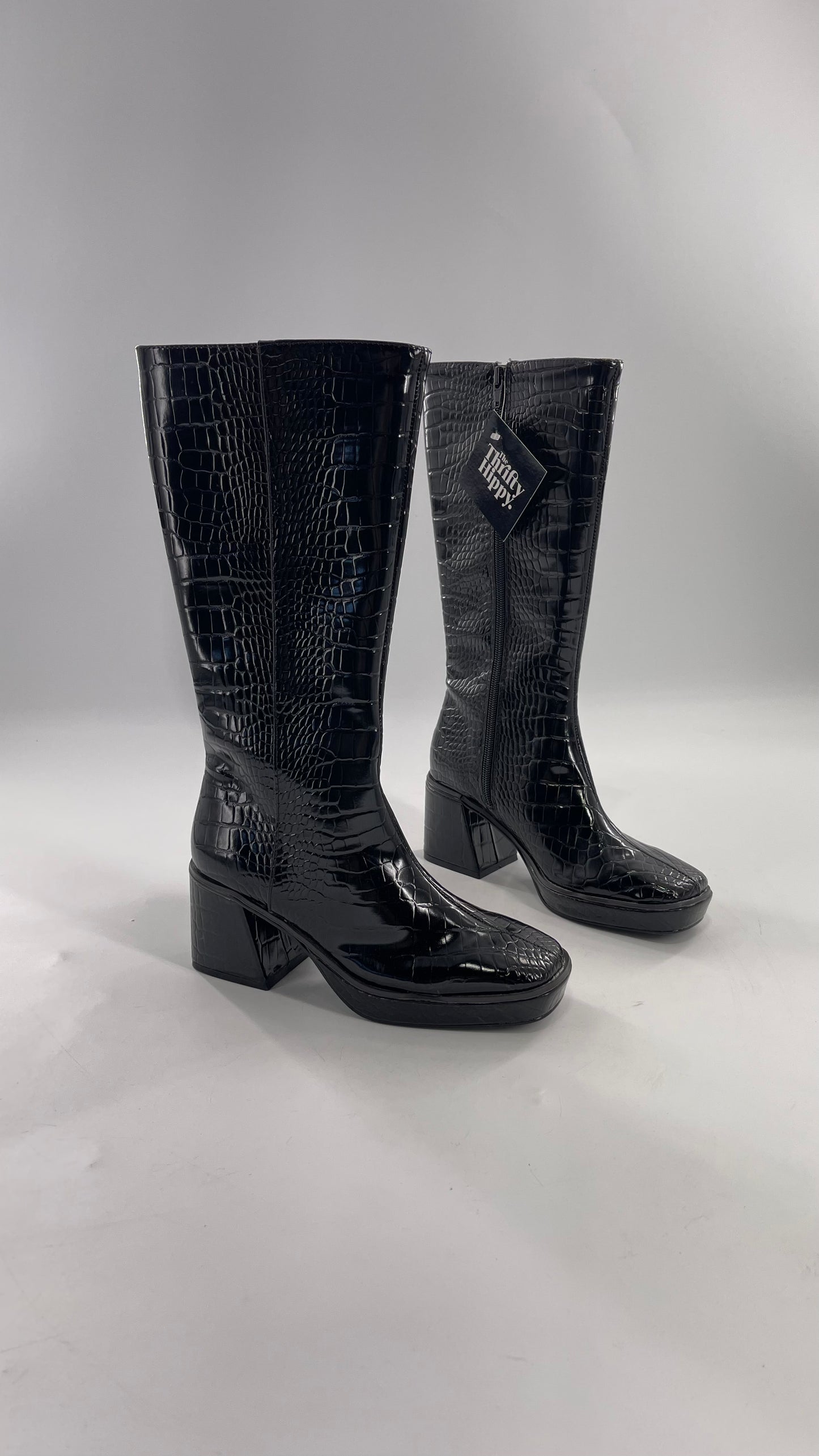 Urban Outfitters Black Crocodile Embossed Knee High Heel Boots (6)