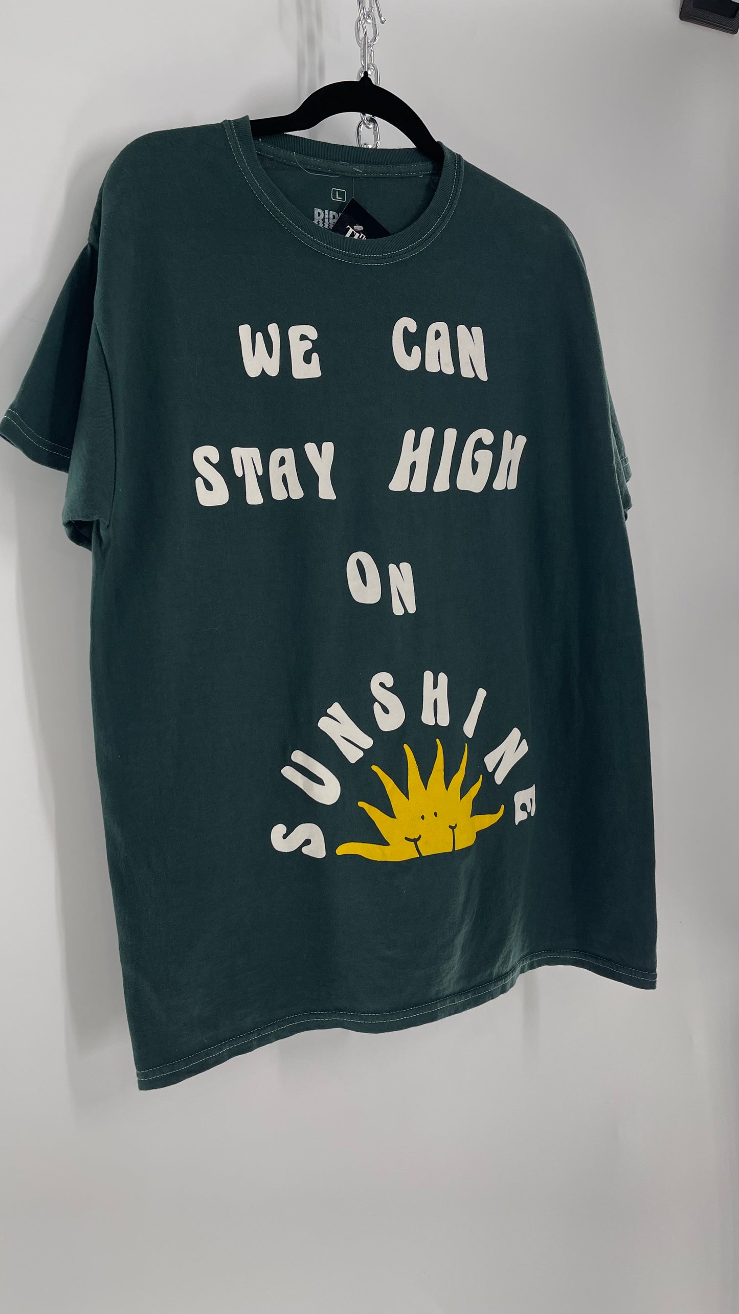 RIPPLE Puff Print We Can Stay High On Sunshine T (Large)