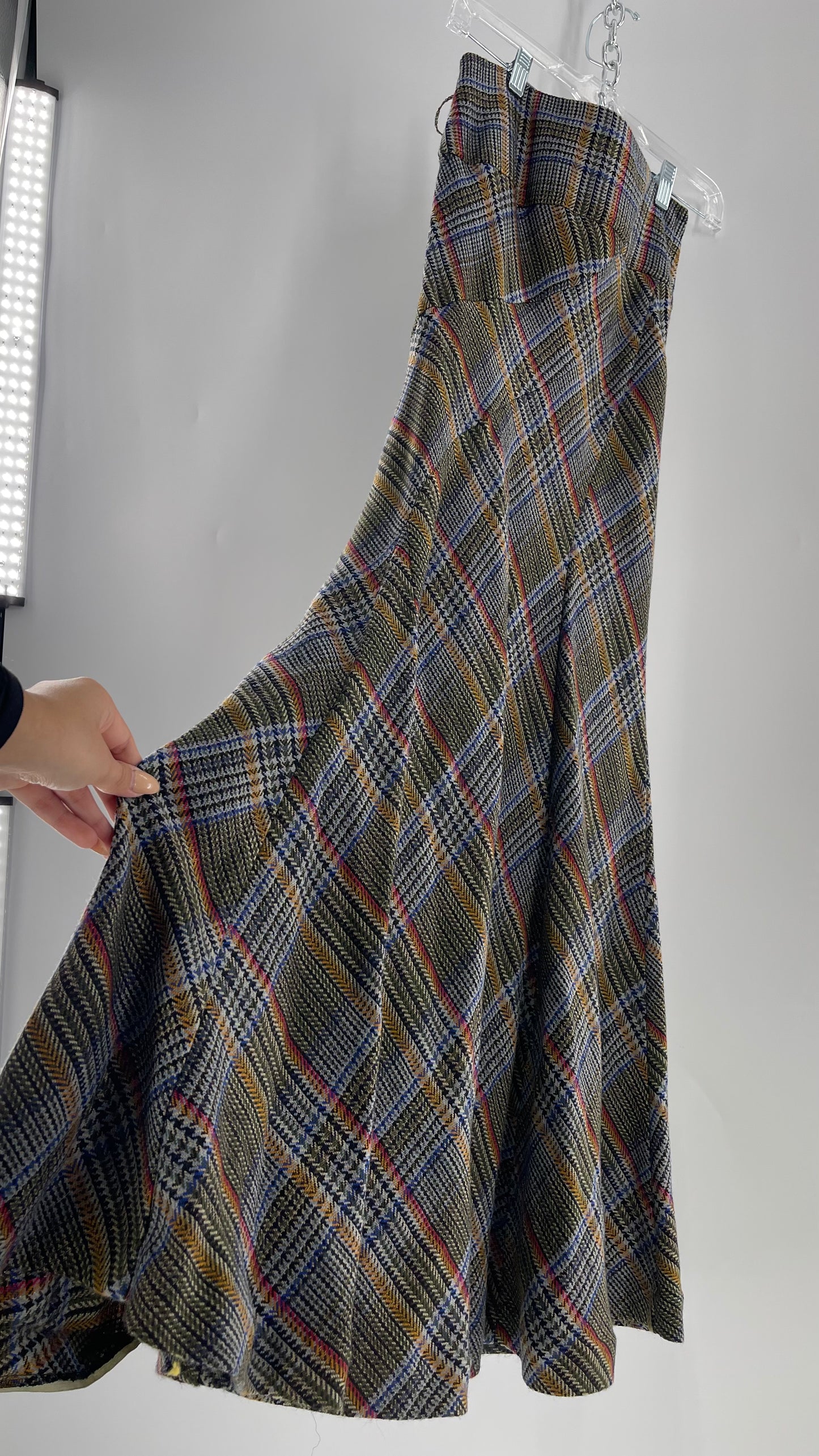 Elevenses 87% Wool Plaid Asymmetric Swirl Seam and Pleated Voluminous Hem  (0)