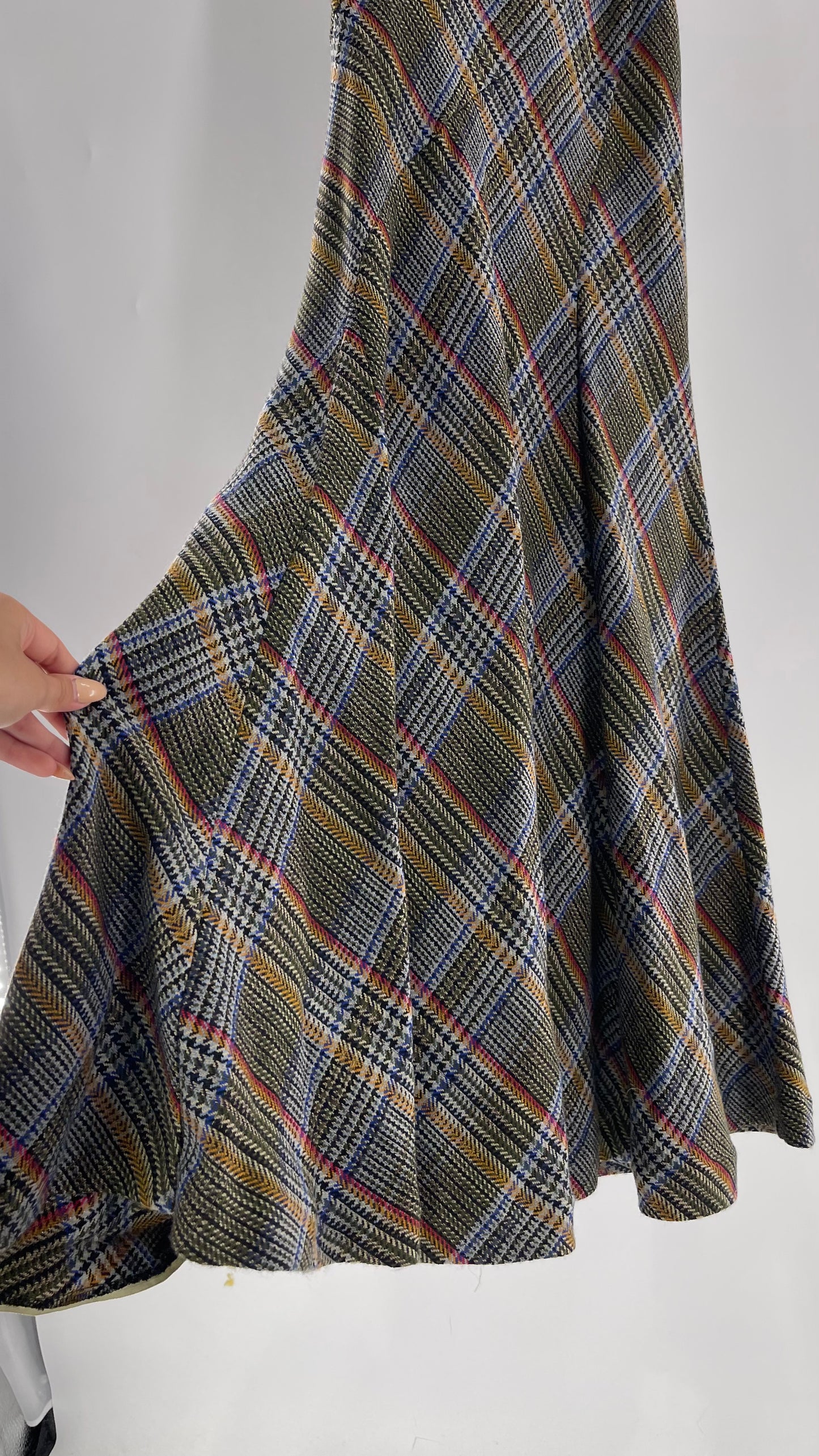 Elevenses 87% Wool Plaid Asymmetric Swirl Seam and Pleated Voluminous Hem  (0)