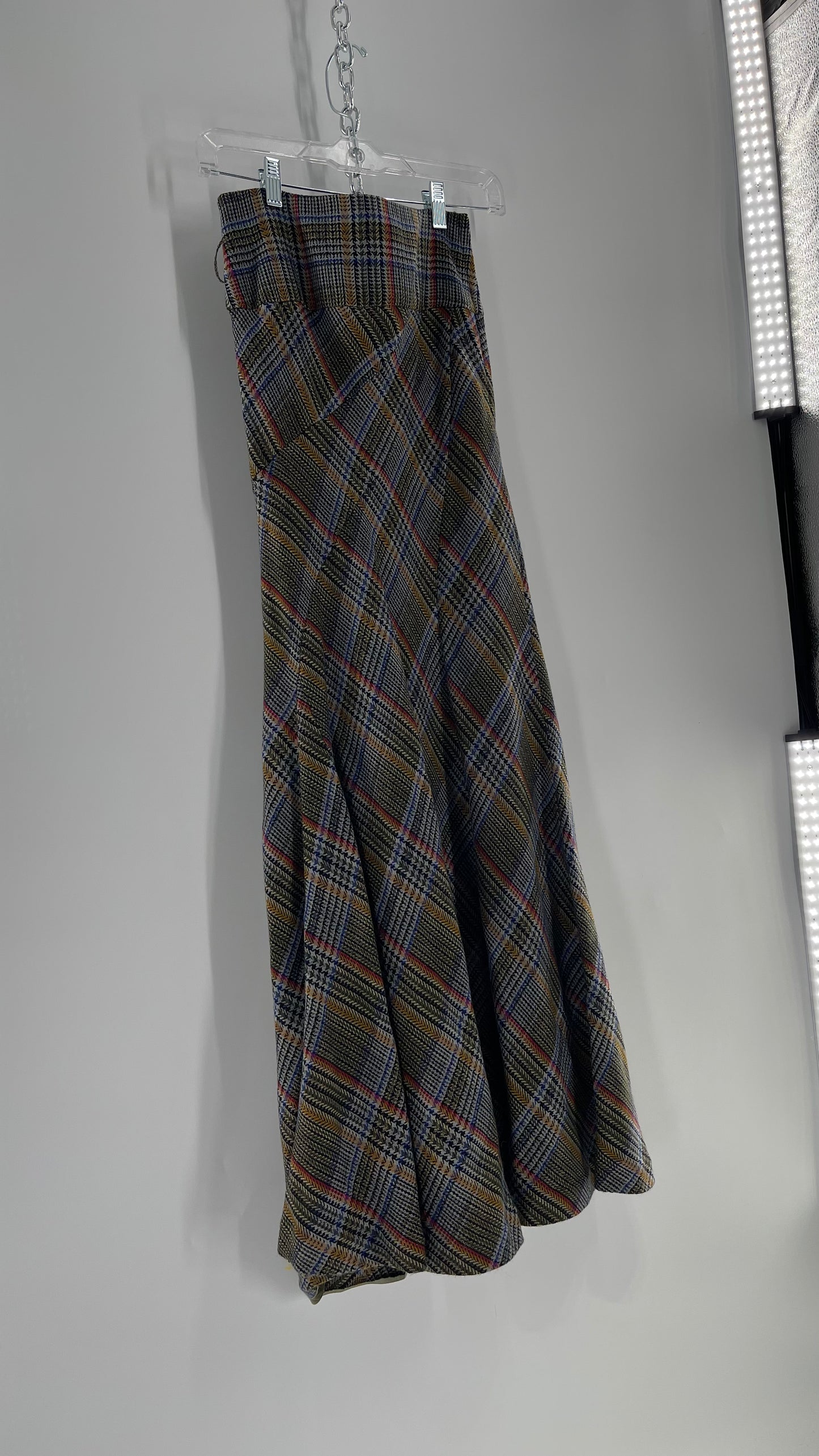 Elevenses 87% Wool Plaid Asymmetric Swirl Seam and Pleated Voluminous Hem  (0)