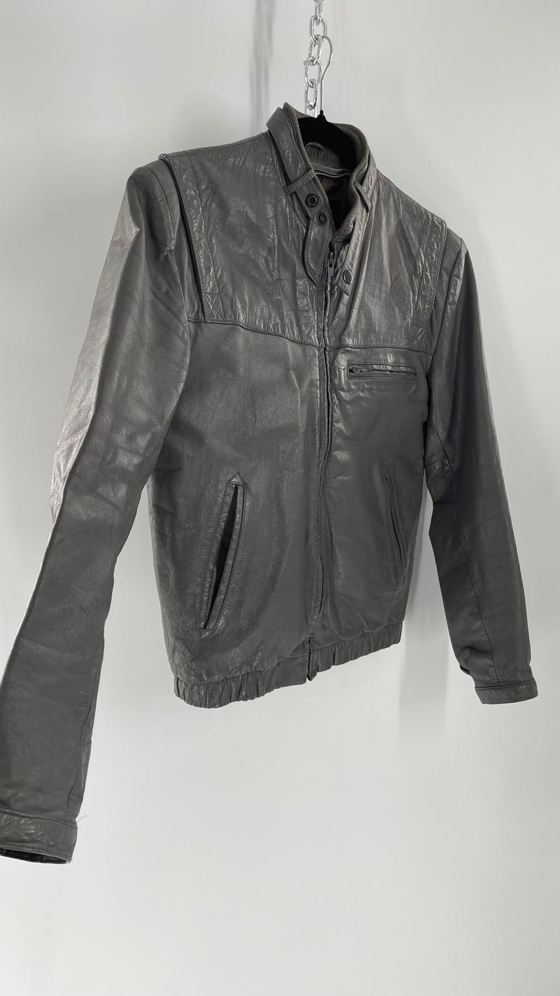 Vintage WILSON Gray Leather Motorcycle Jacket with Neck Strap (C)(36)