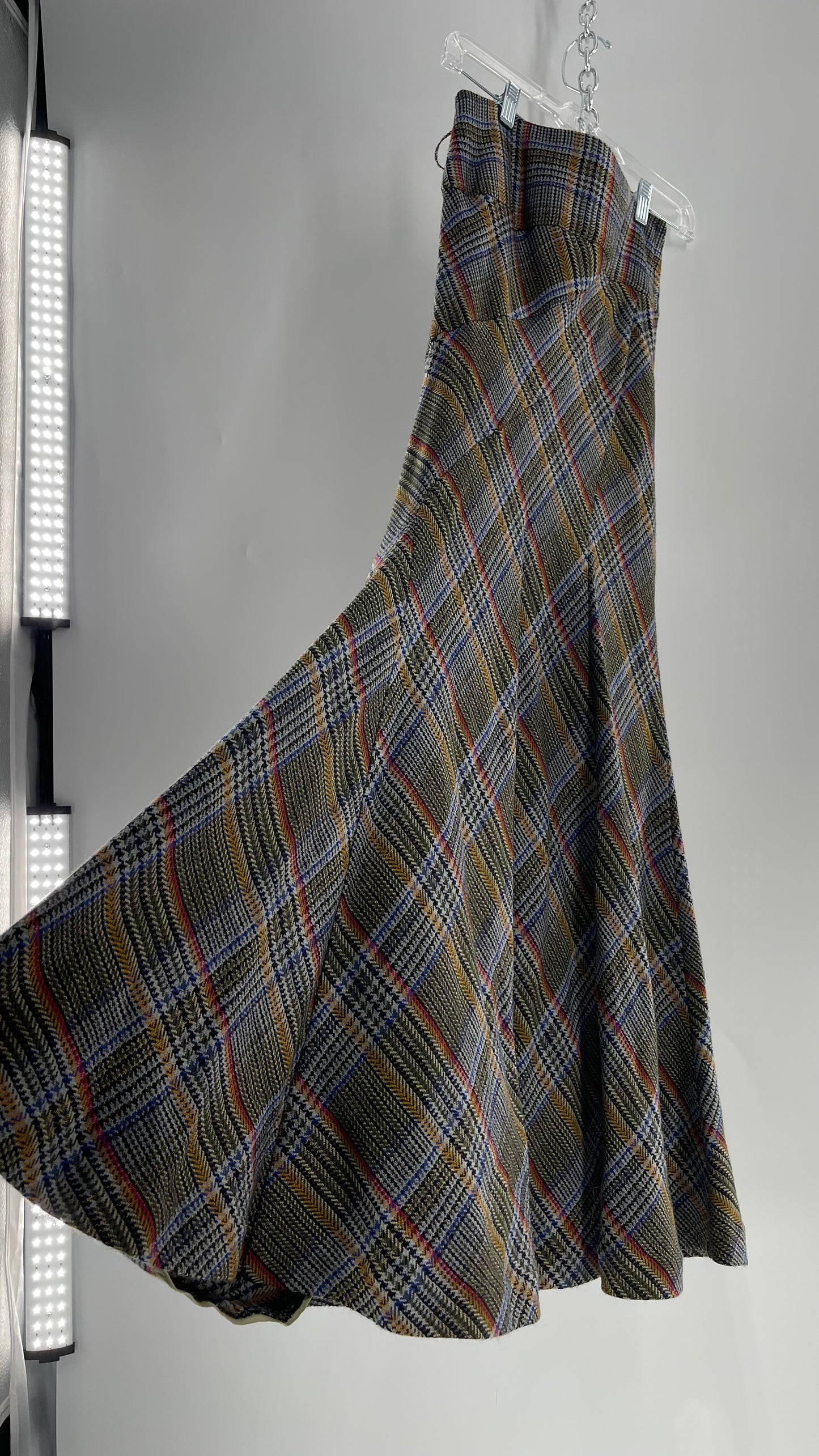 Elevenses 87% Wool Plaid Asymmetric Swirl Seam and Pleated Voluminous Hem  (0)