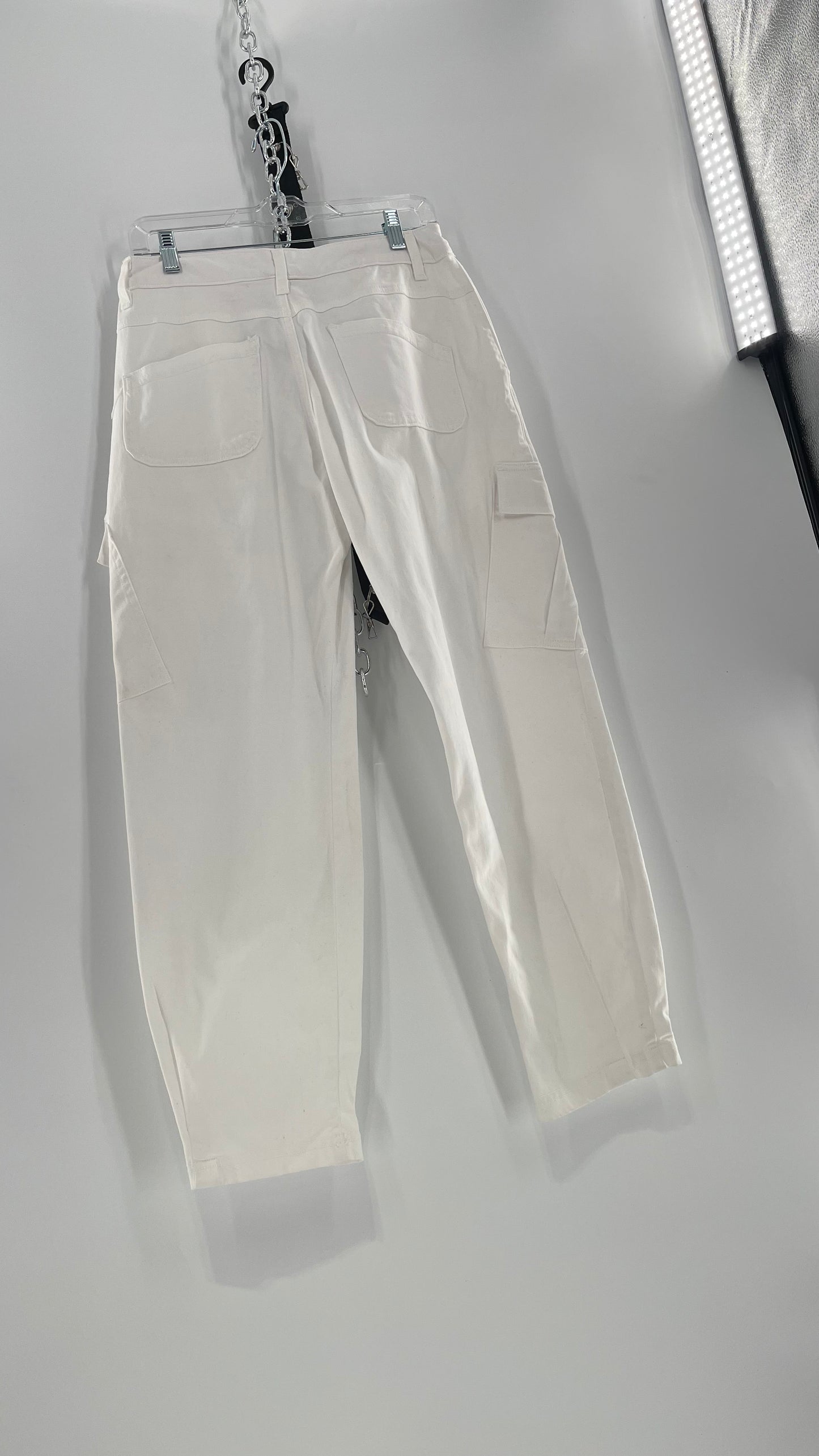 AMADI Anthropologie White Jogger Cargos (XS)