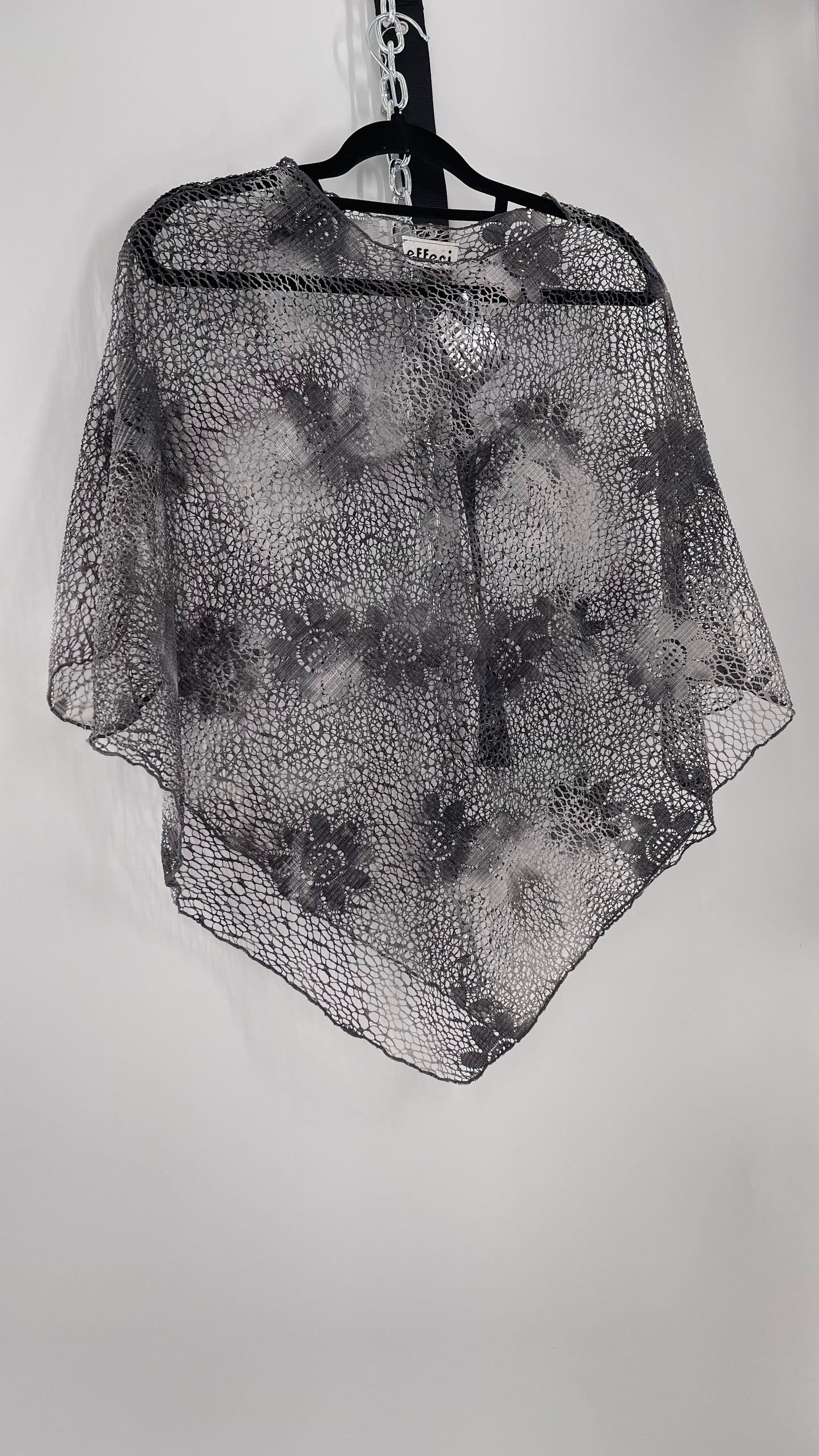 Vintage 1990s Effeci Grey Webbed Floral Poncho (Medium)