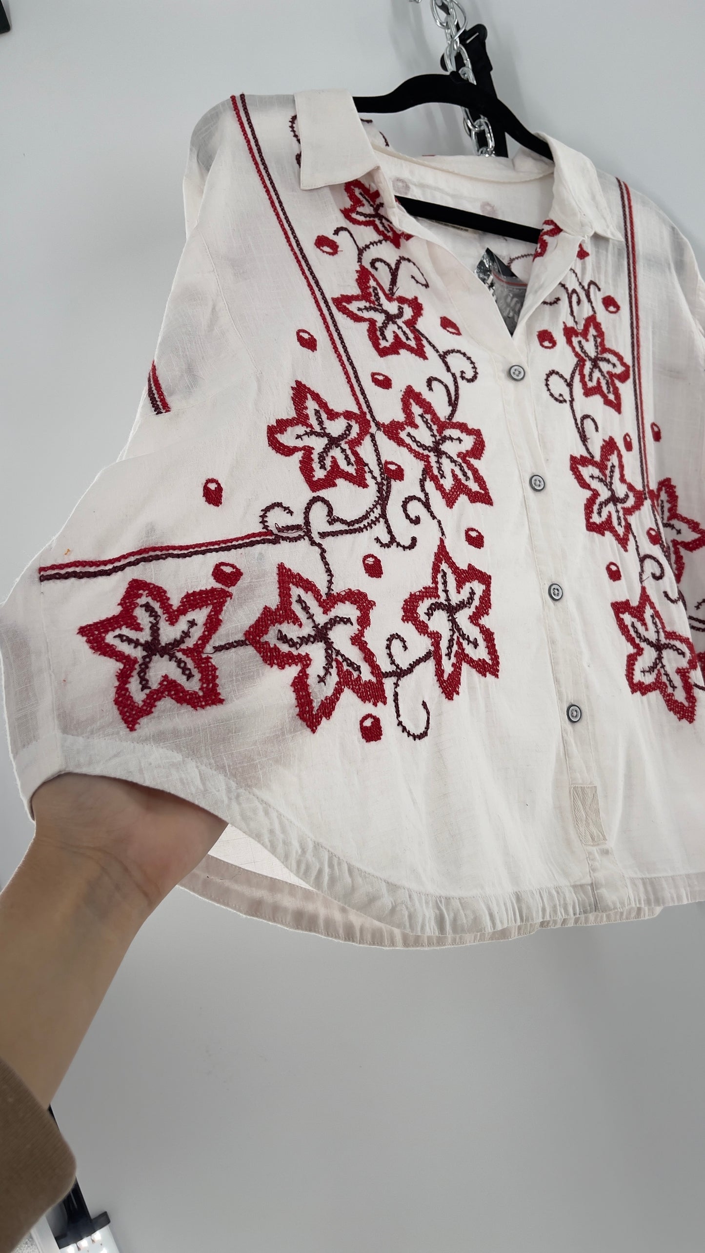 Free People White Cotton Boxy Button Short Sleeve with Red Needlepoint Embroidery (Small)