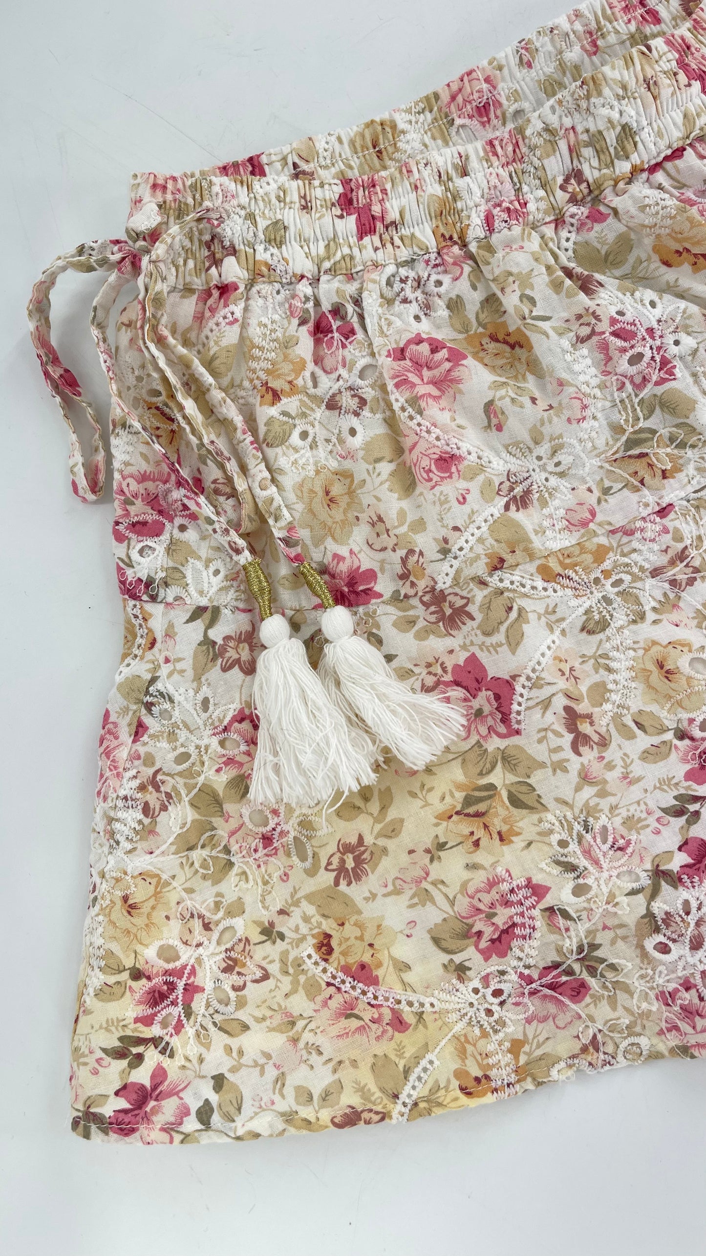 MINKPINK Romantic Floral Lace Tie Side Tassel Shorts (Medium)