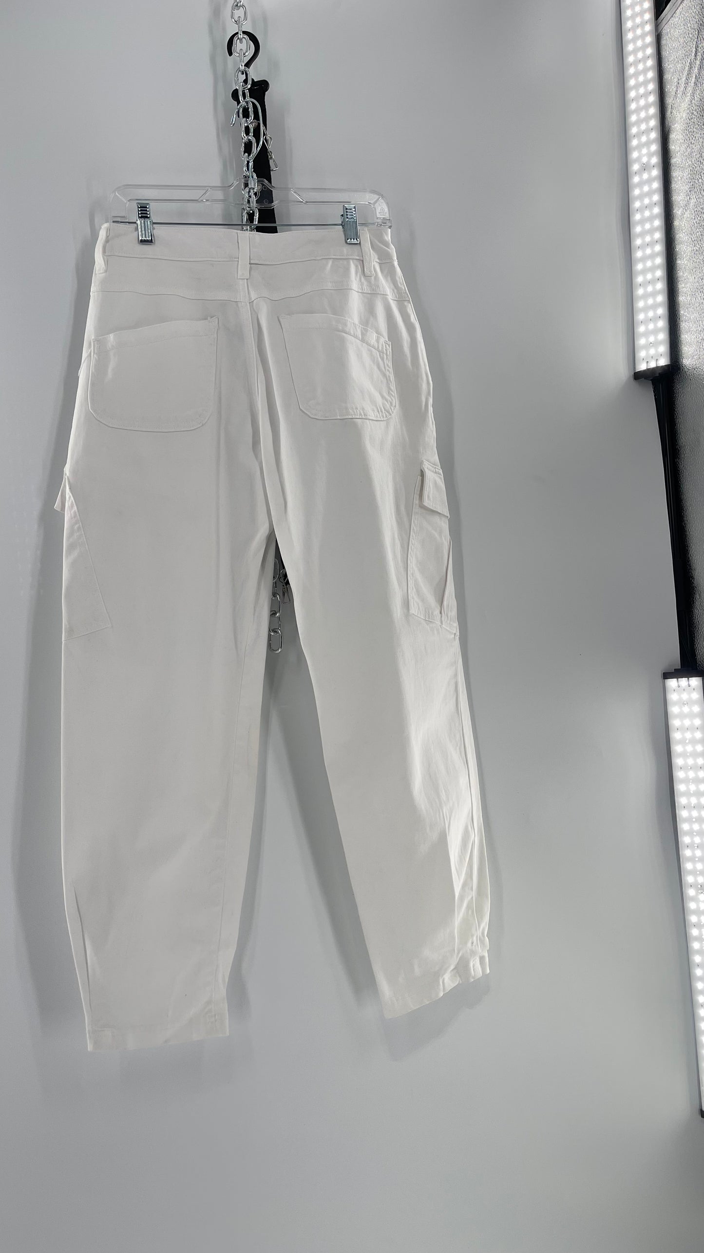 AMADI Anthropologie White Jogger Cargos (XS)