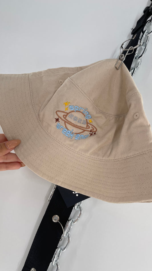 Embroidered Spring 2023 Bucket