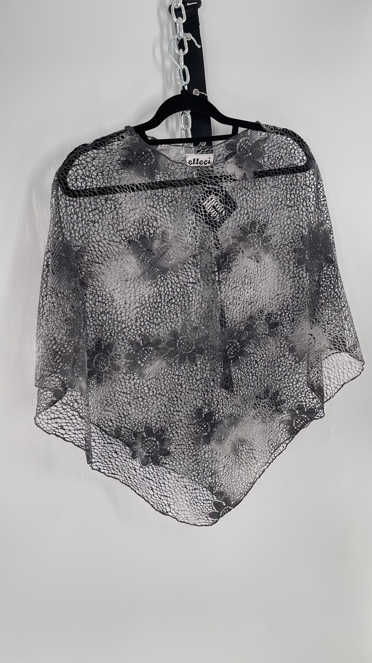 Vintage 1990s Effeci Grey Webbed Floral Poncho (Medium)