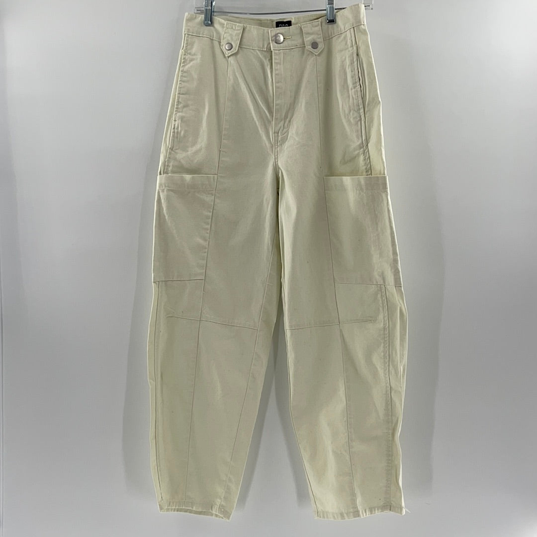 BDG urban outfitters yellow cargos (Size 2)