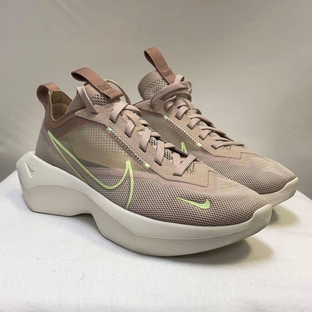 Nike Vista Lite Sneakers