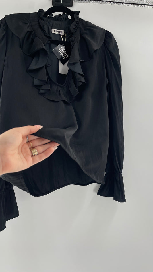 NOIRE Black Satin Ruffled Neckline Blouse (Large)