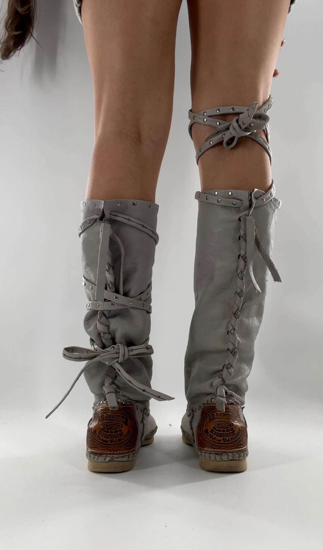 White hippy clearance boots